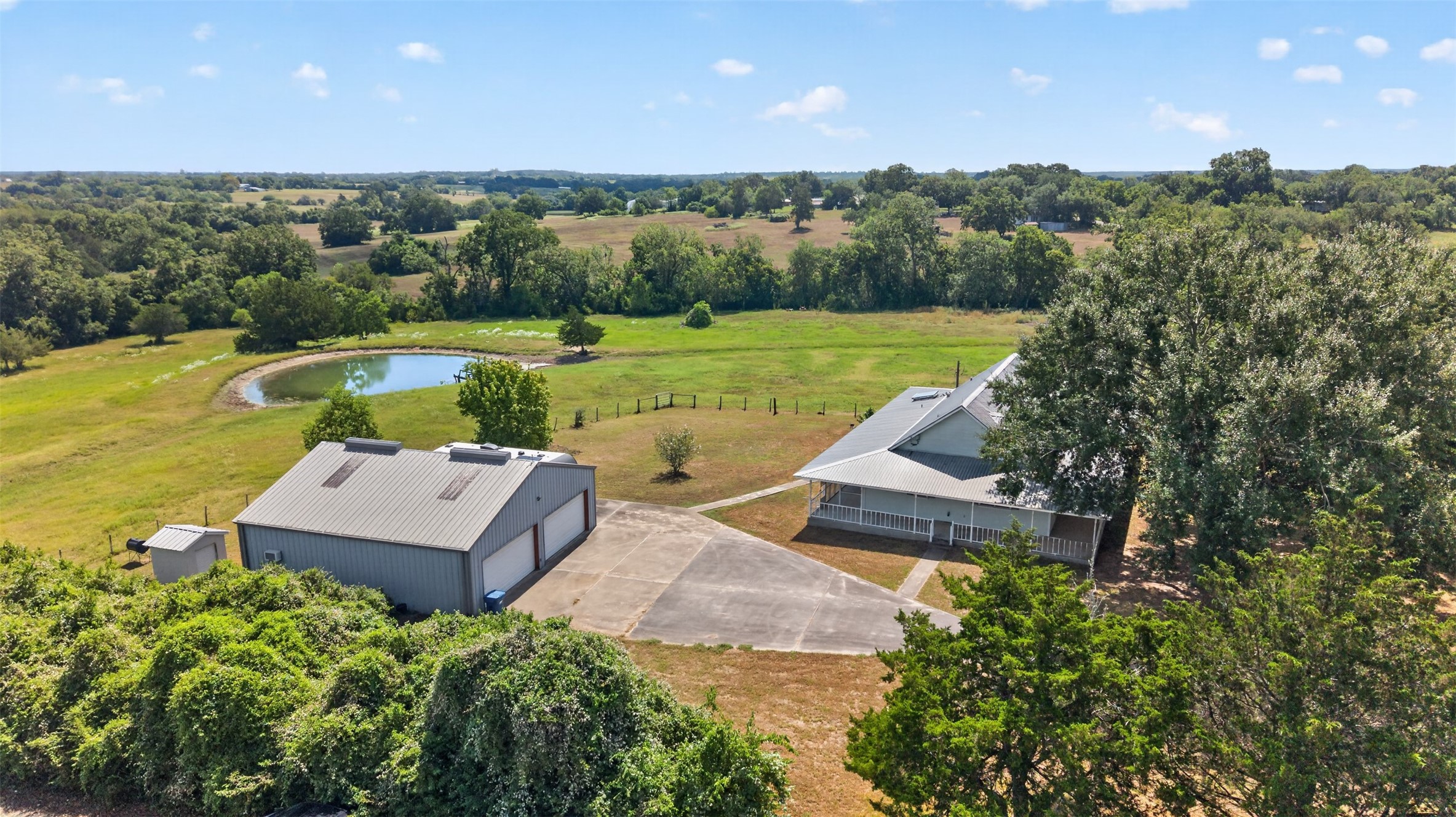 3085 Shupak Road Property Photo 9
