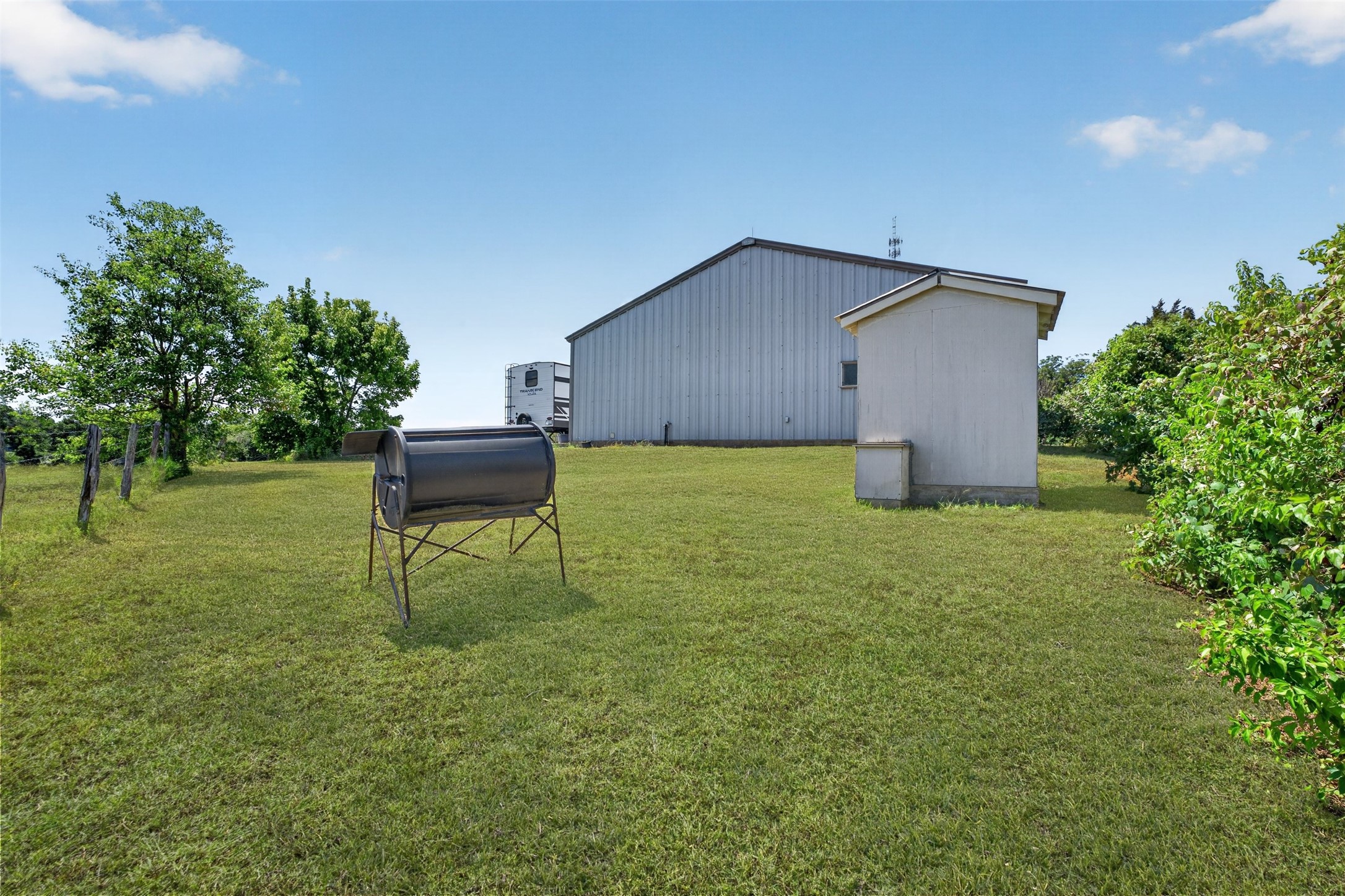3085 Shupak Road Property Photo 13