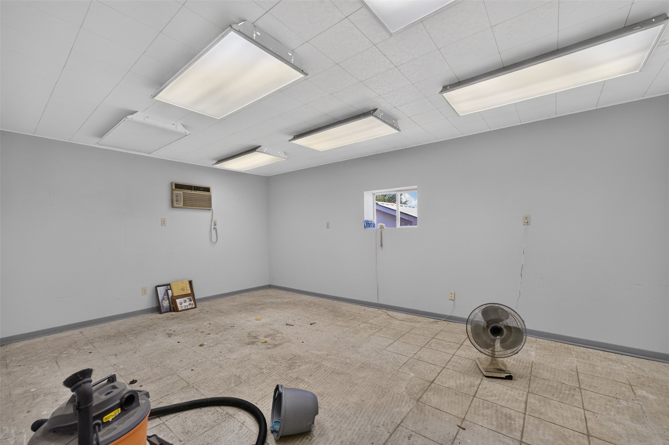 3085 Shupak Road Property Photo 39