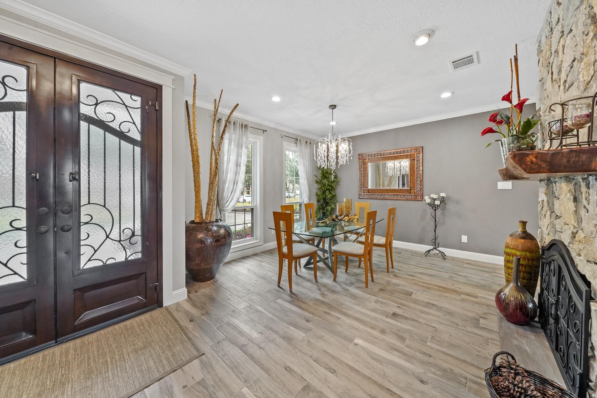 25 The Oval Street Property Photo 5