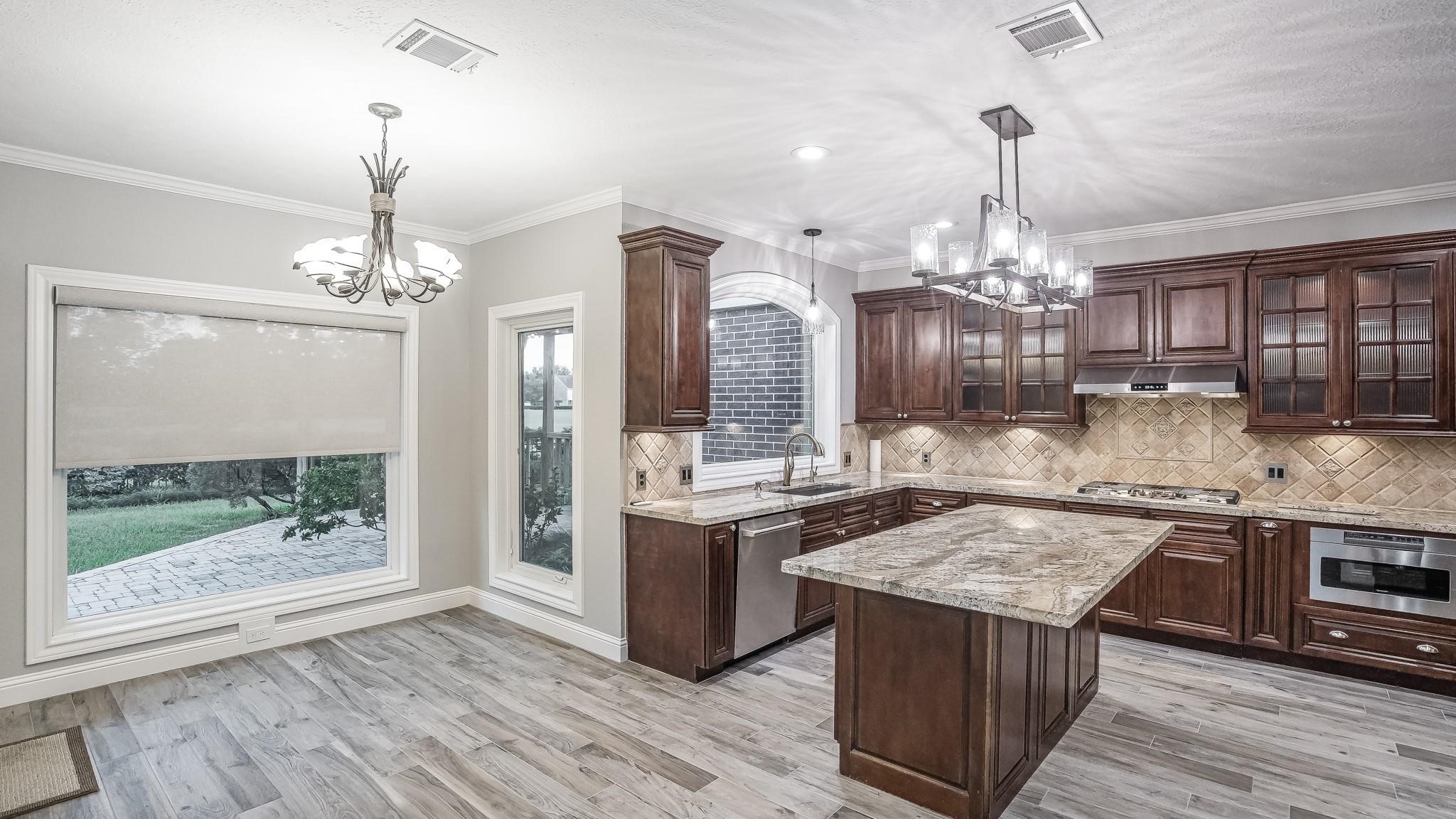 25 The Oval Street Property Photo 16