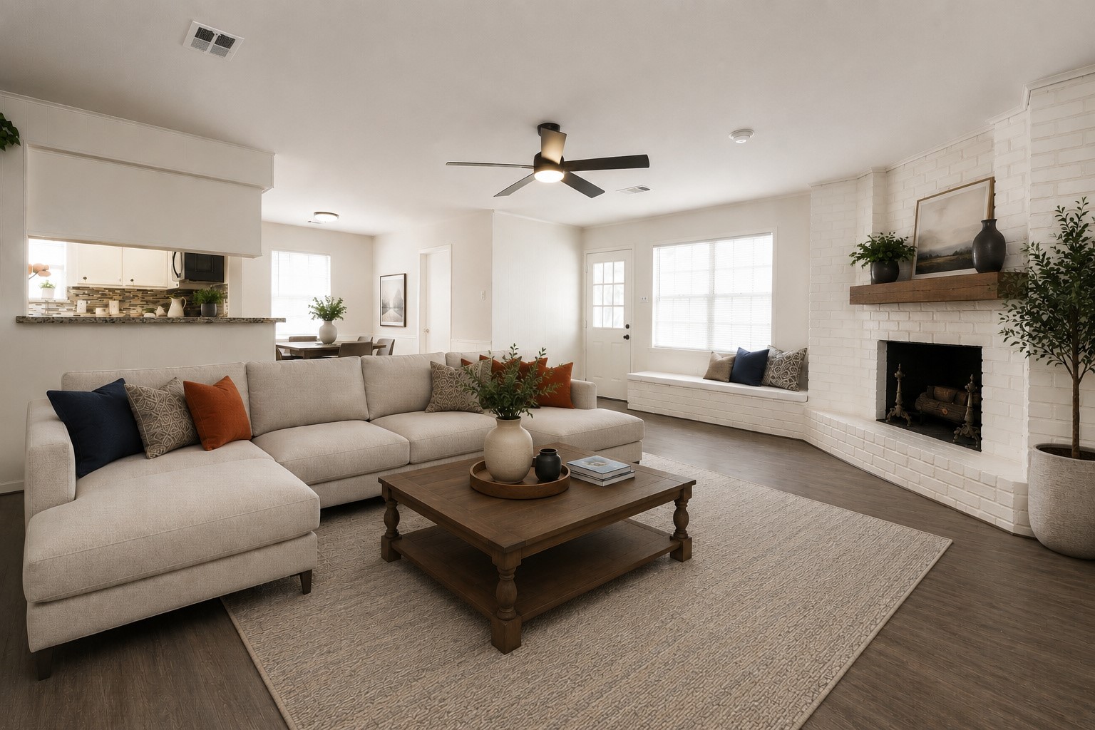 10003 Warwana Road Property Photo 8