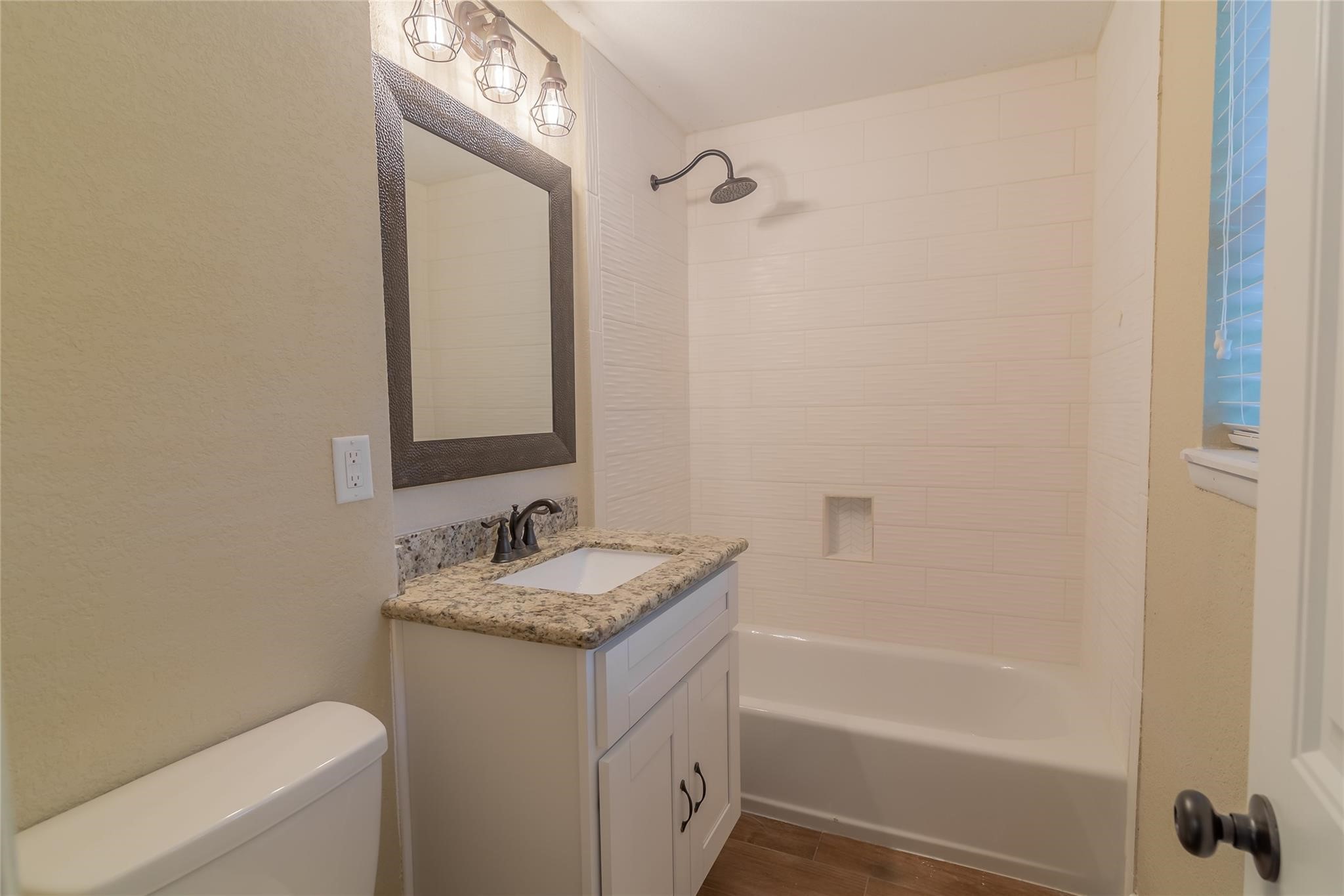 14701 Cedar Lane Loop Property Photo 13