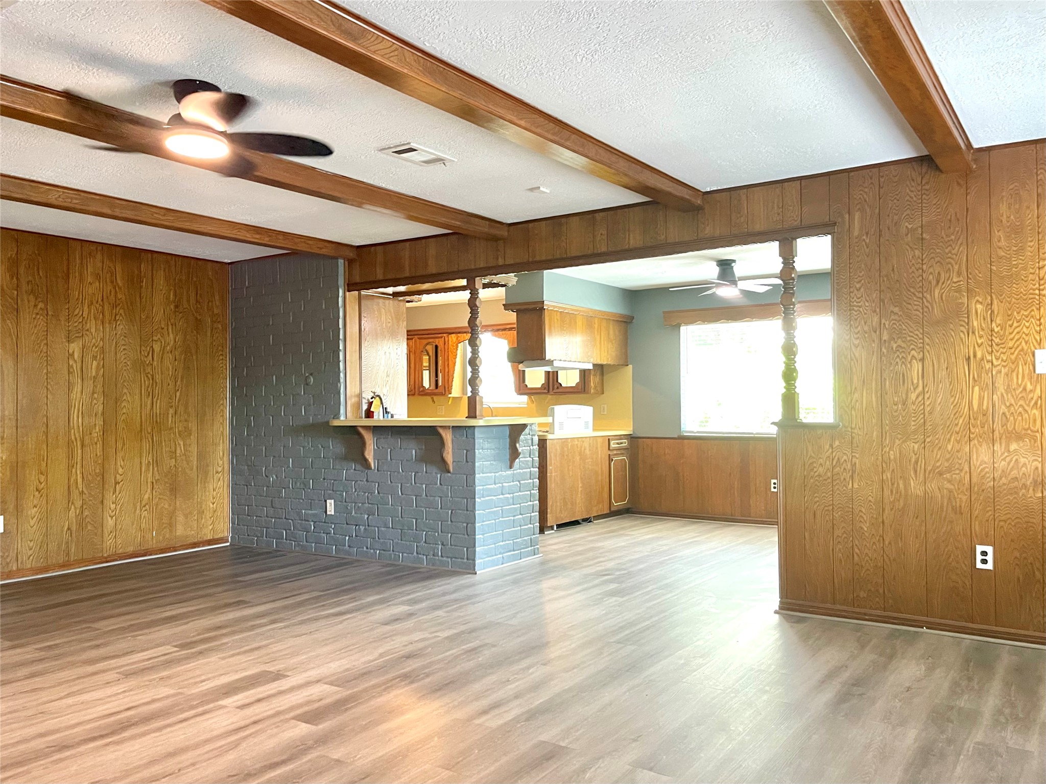 9626 Hearthwood Drive Property Photo 7