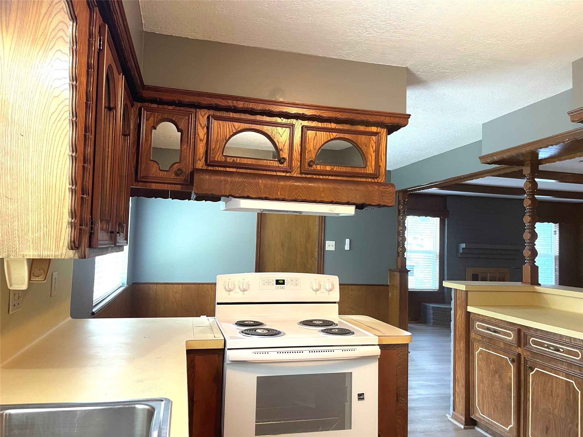9626 Hearthwood Drive Property Photo 11