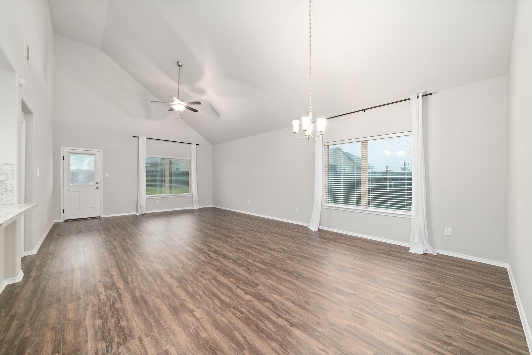 14005 Silver Falls Court Property Photo 5