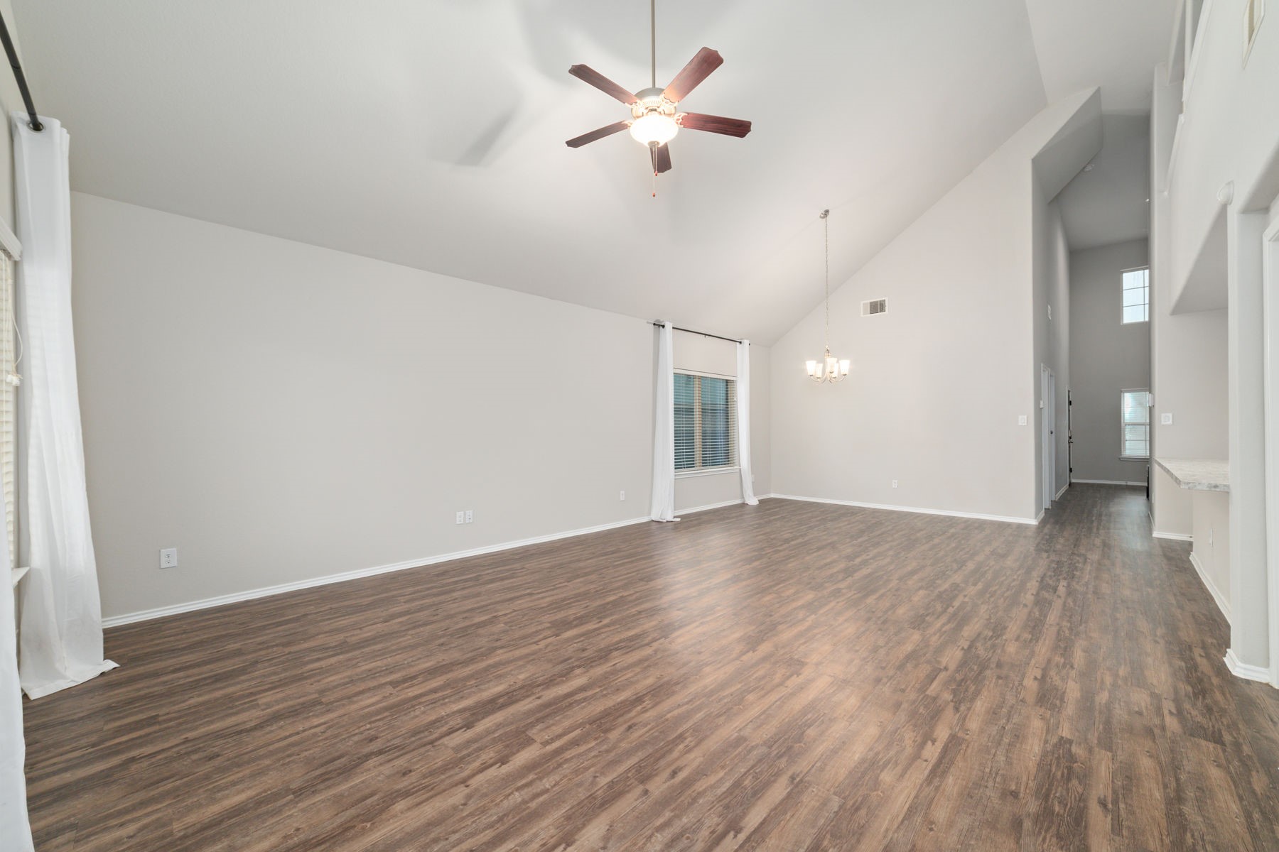 14005 Silver Falls Court Property Photo 6