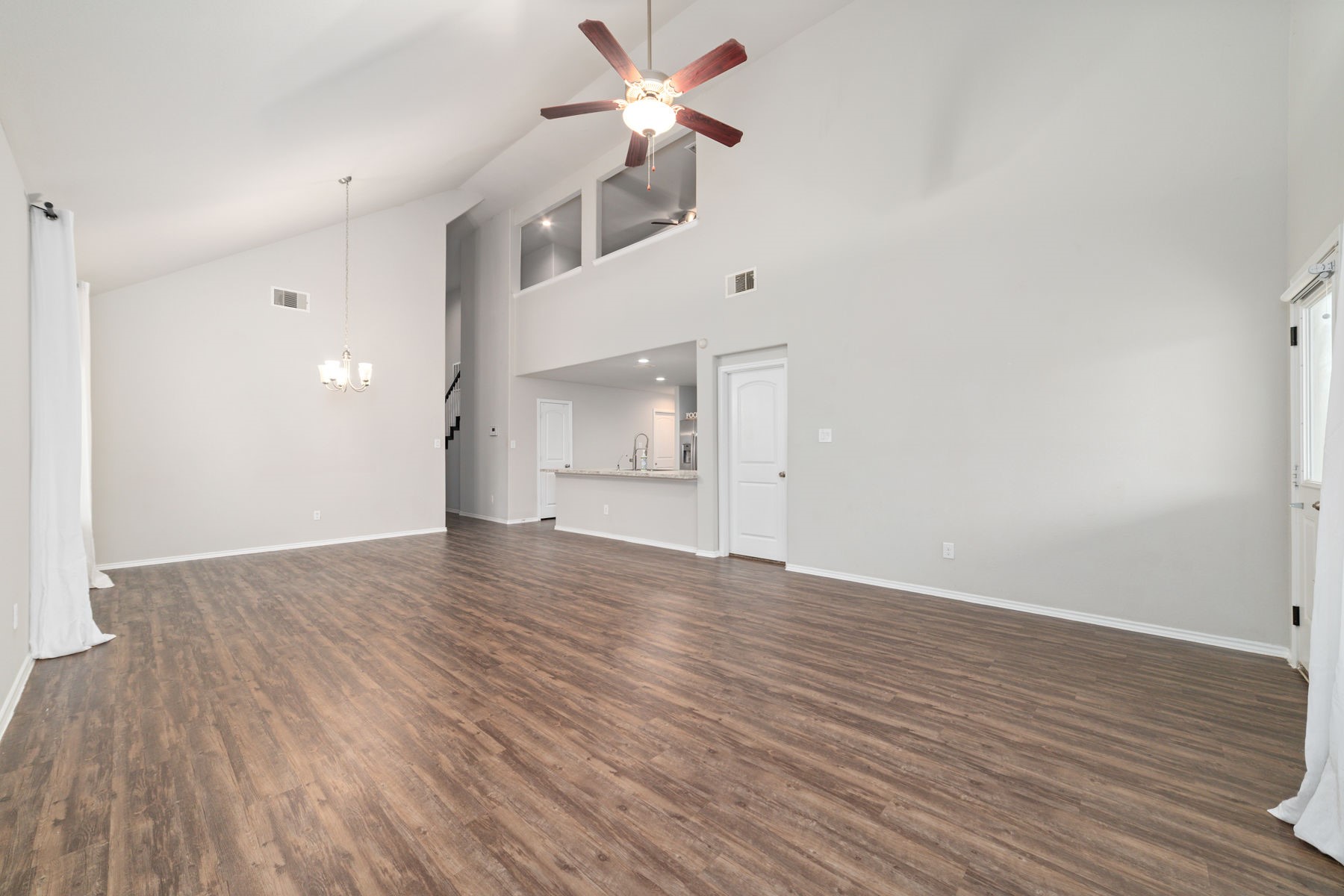 14005 Silver Falls Court Property Photo 7