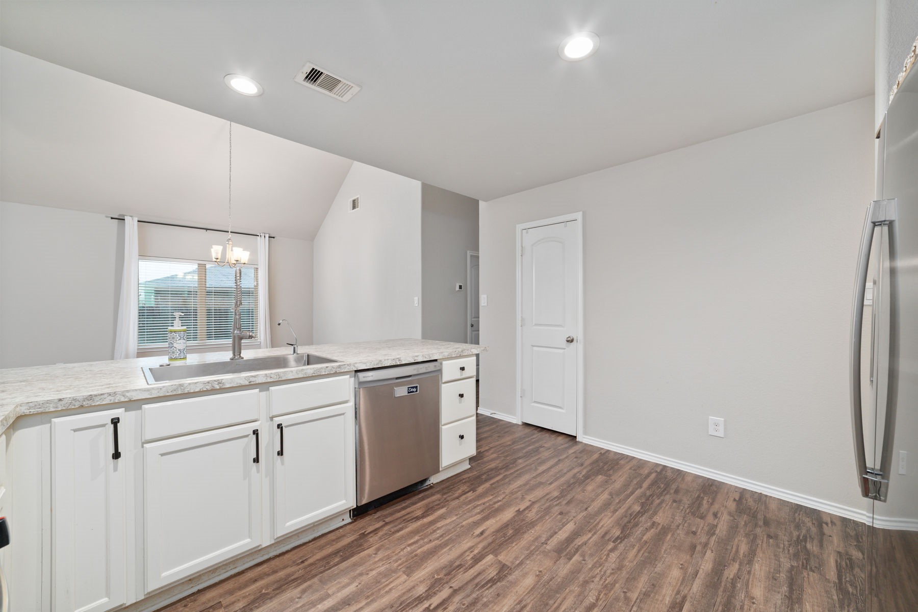 14005 Silver Falls Court Property Photo 12