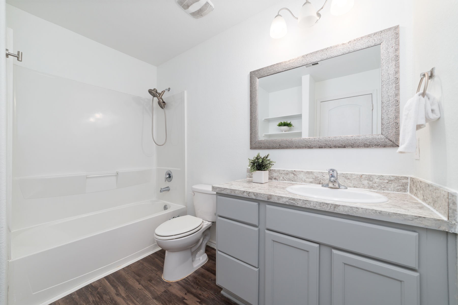 14005 Silver Falls Court Property Photo 24