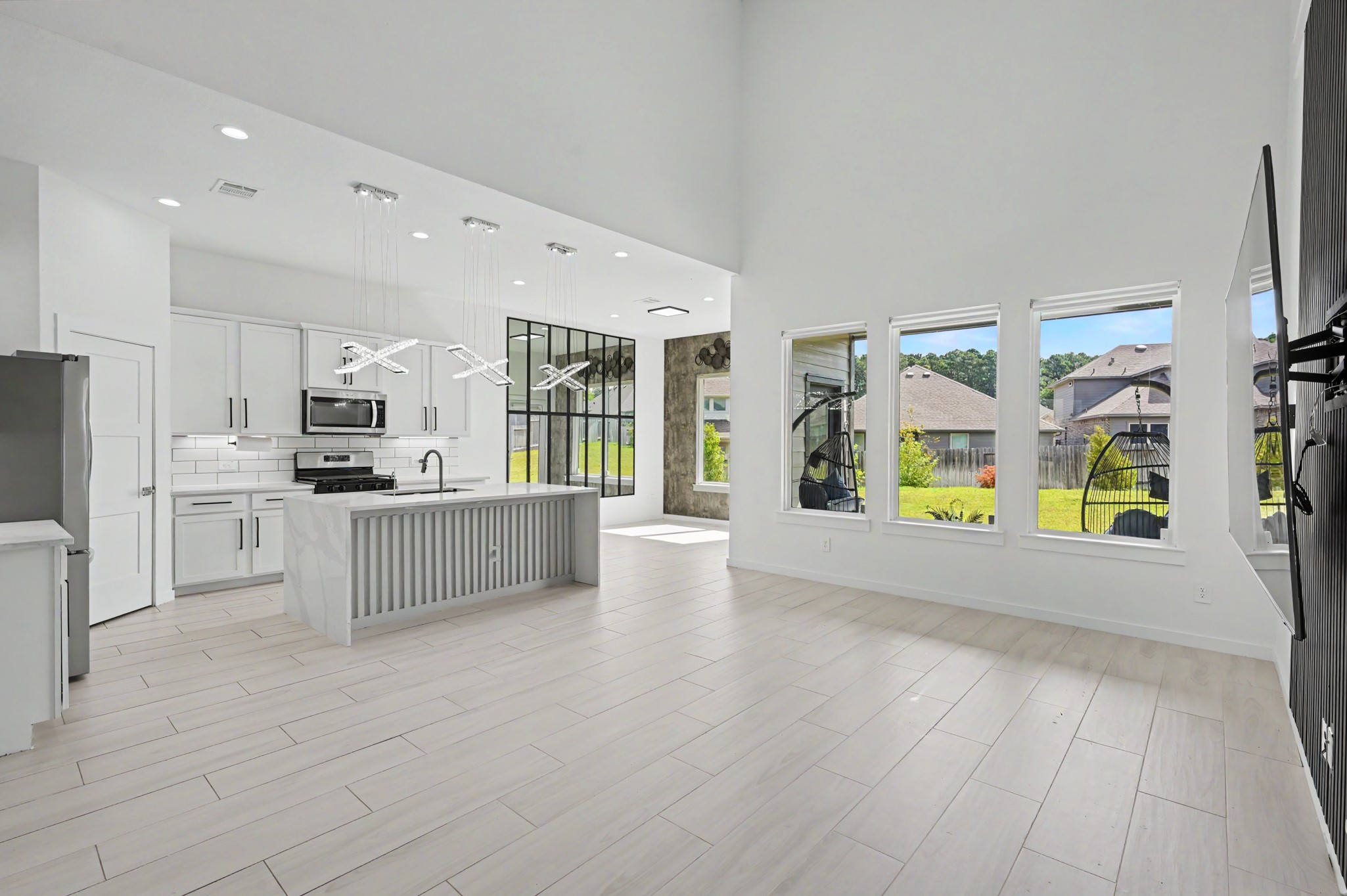1626 Happy Valley Street Property Photo 8