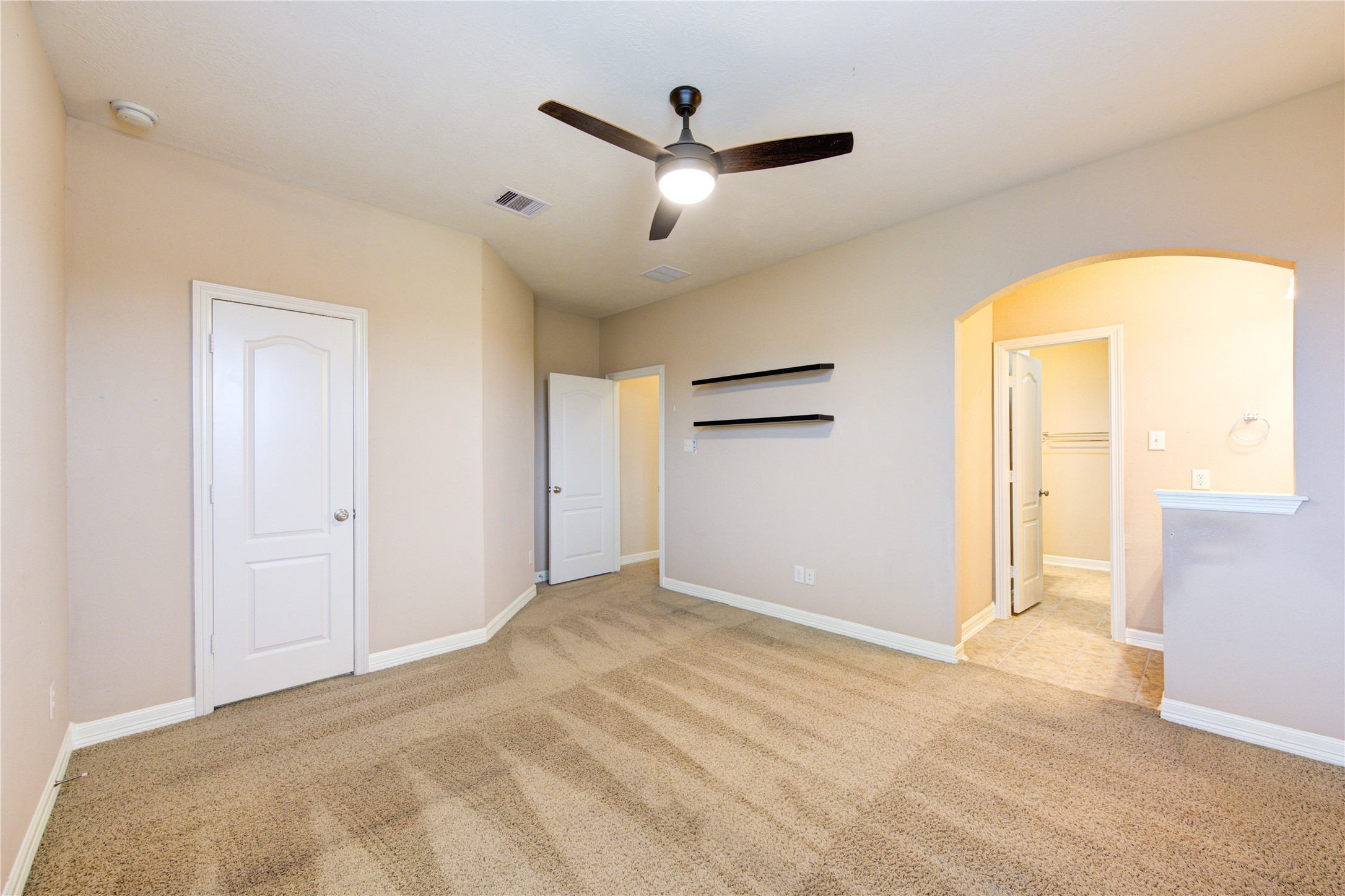 4610 Seguin Valley Drive Property Photo 36