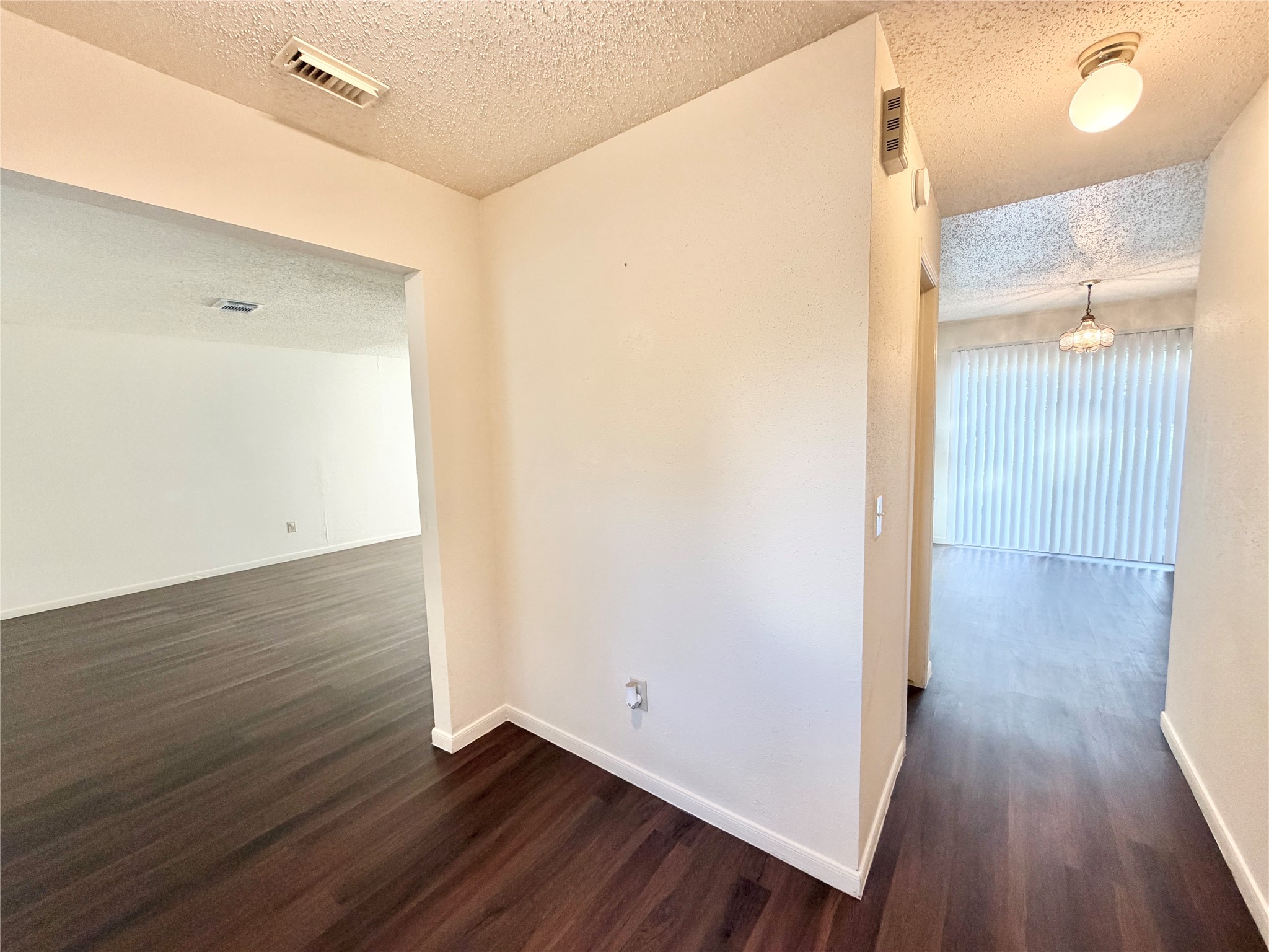 17210 Colony Creek Drive Property Photo 4