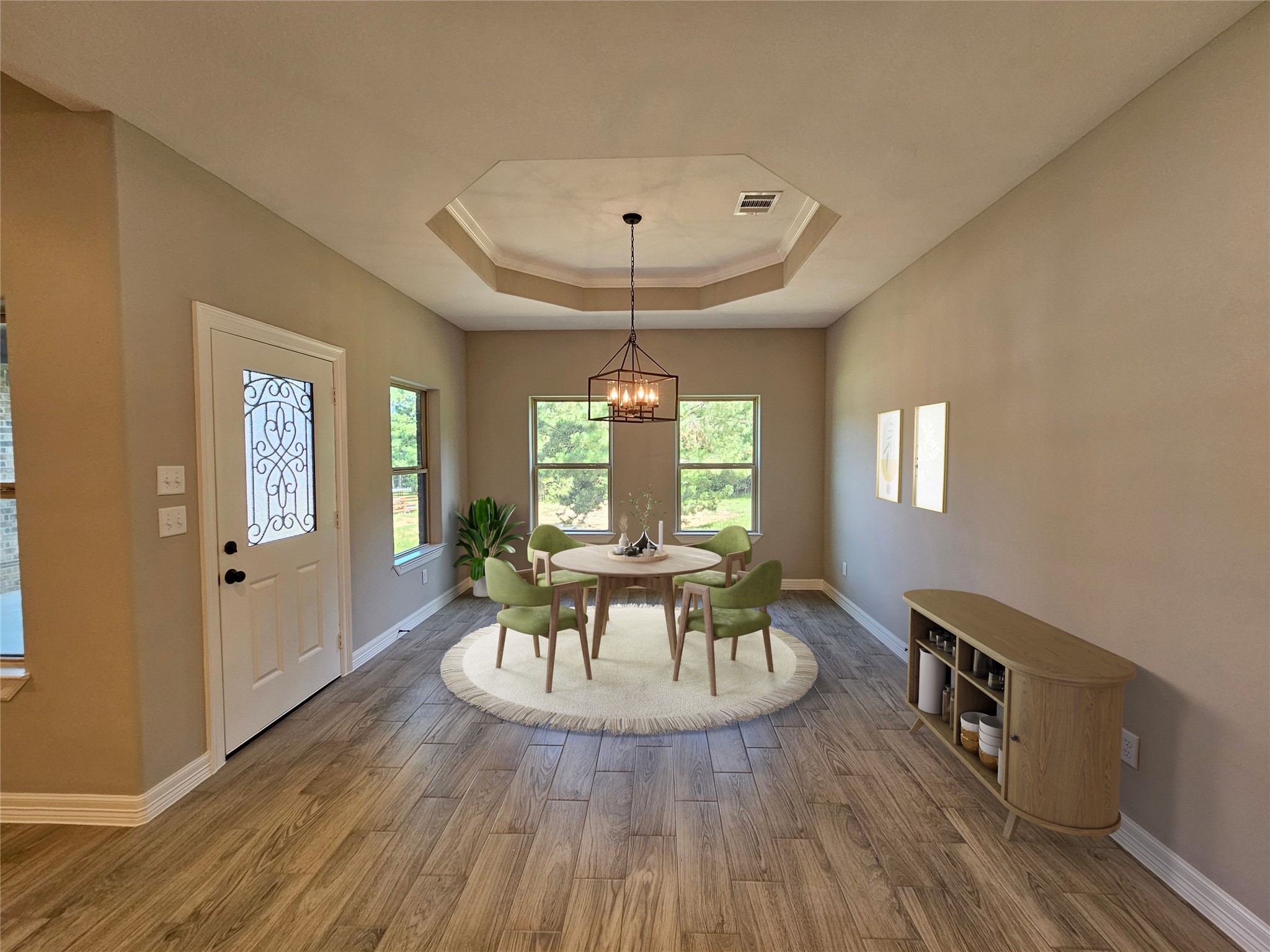1737 E Lake Drive Property Photo 9