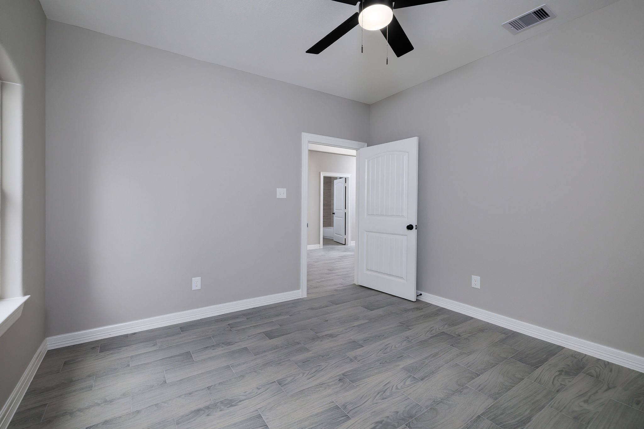 1737 E Lake Drive Property Photo 30