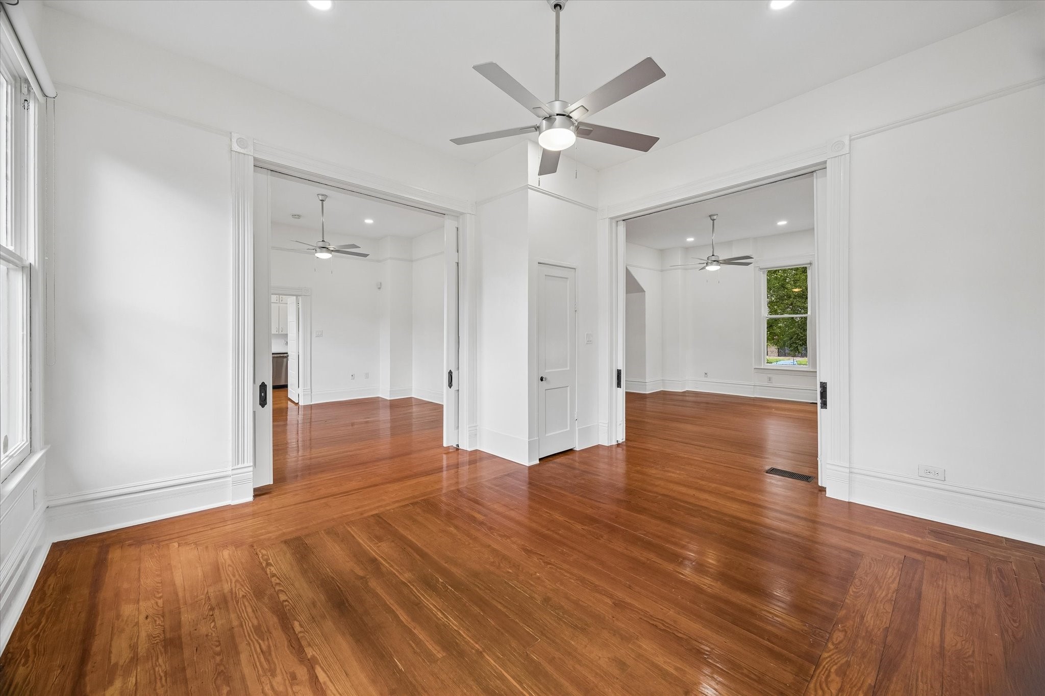 1229 Heights Boulevard Property Photo 13