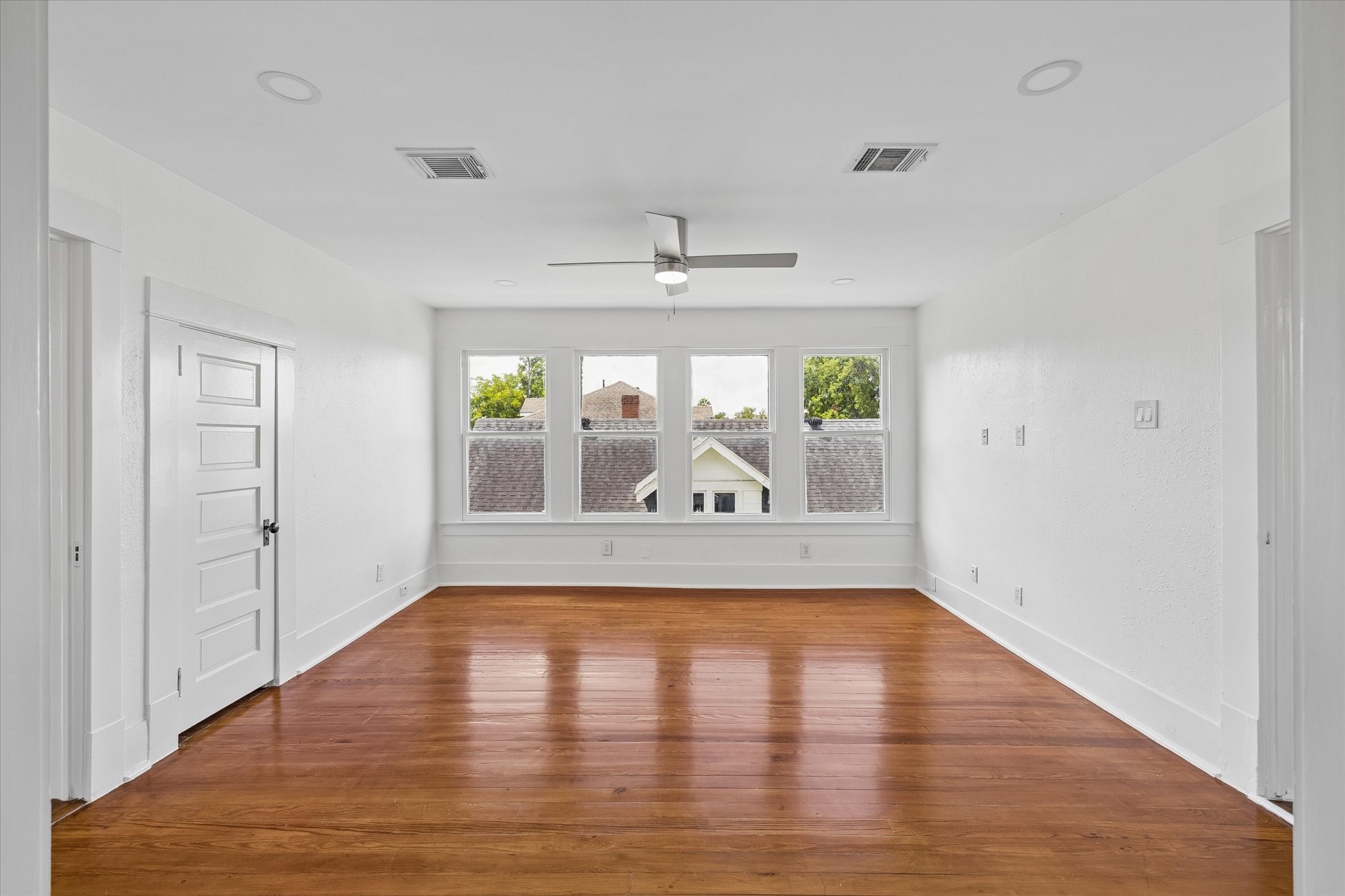 1229 Heights Boulevard Property Photo 23