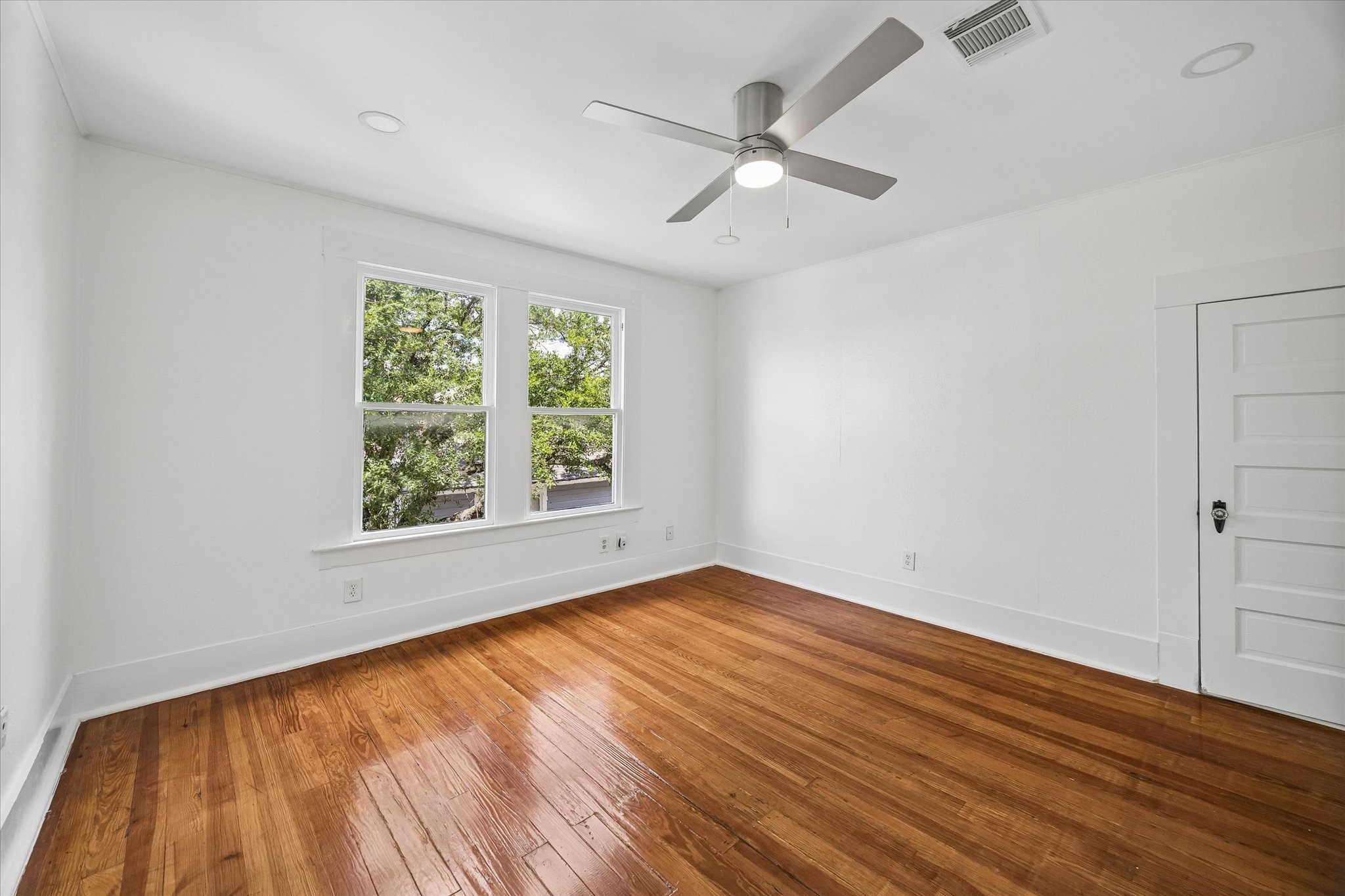 1229 Heights Boulevard Property Photo 27