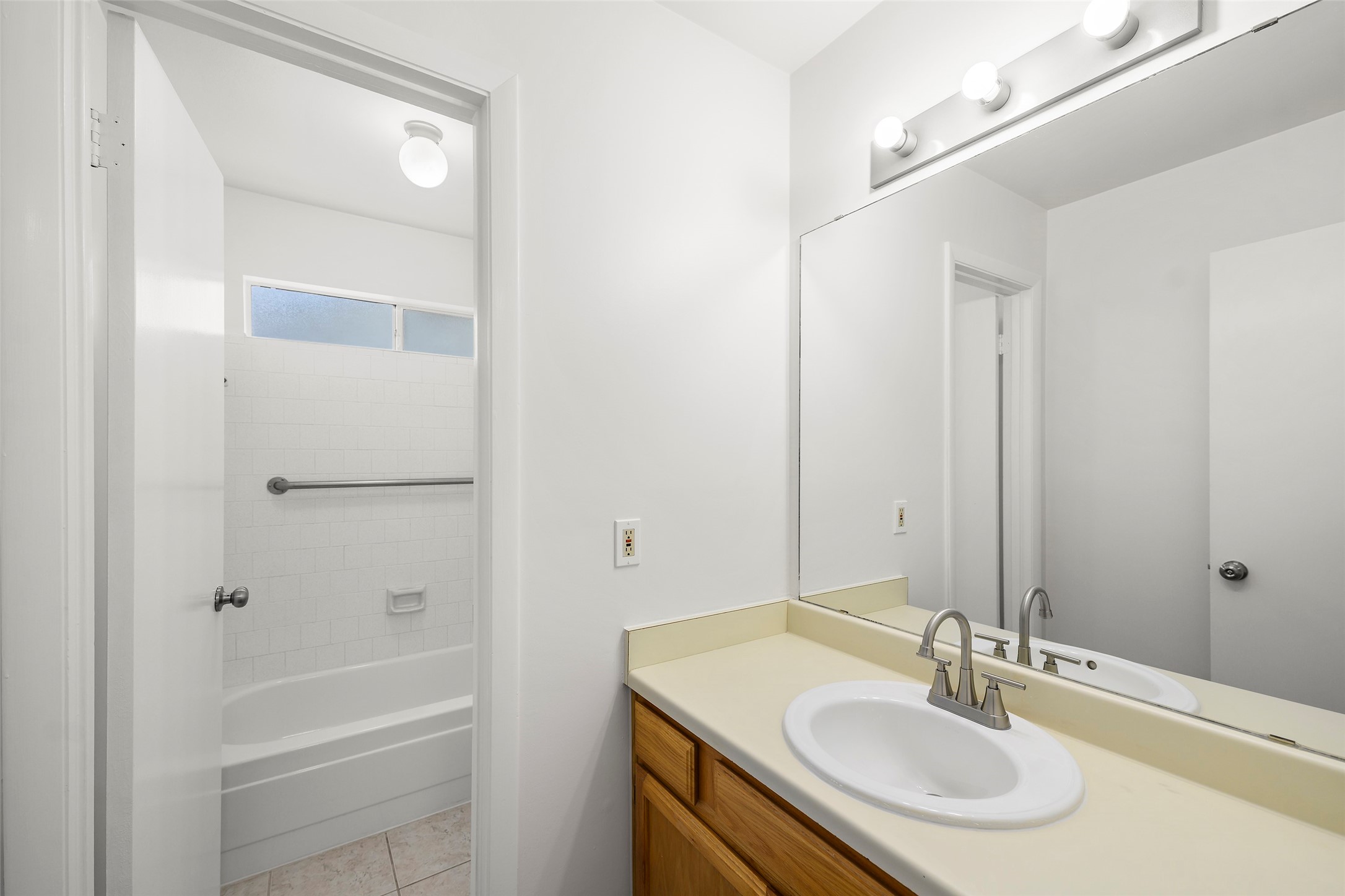 2922 Whetrock Lane Property Photo 14