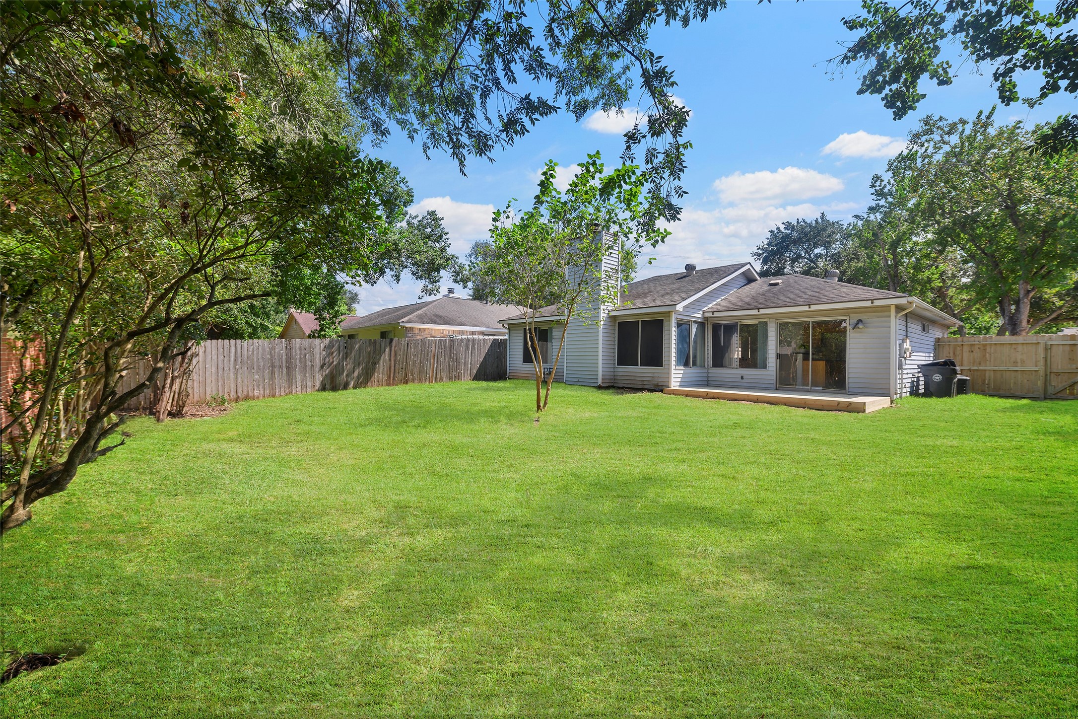 2922 Whetrock Lane Property Photo 23