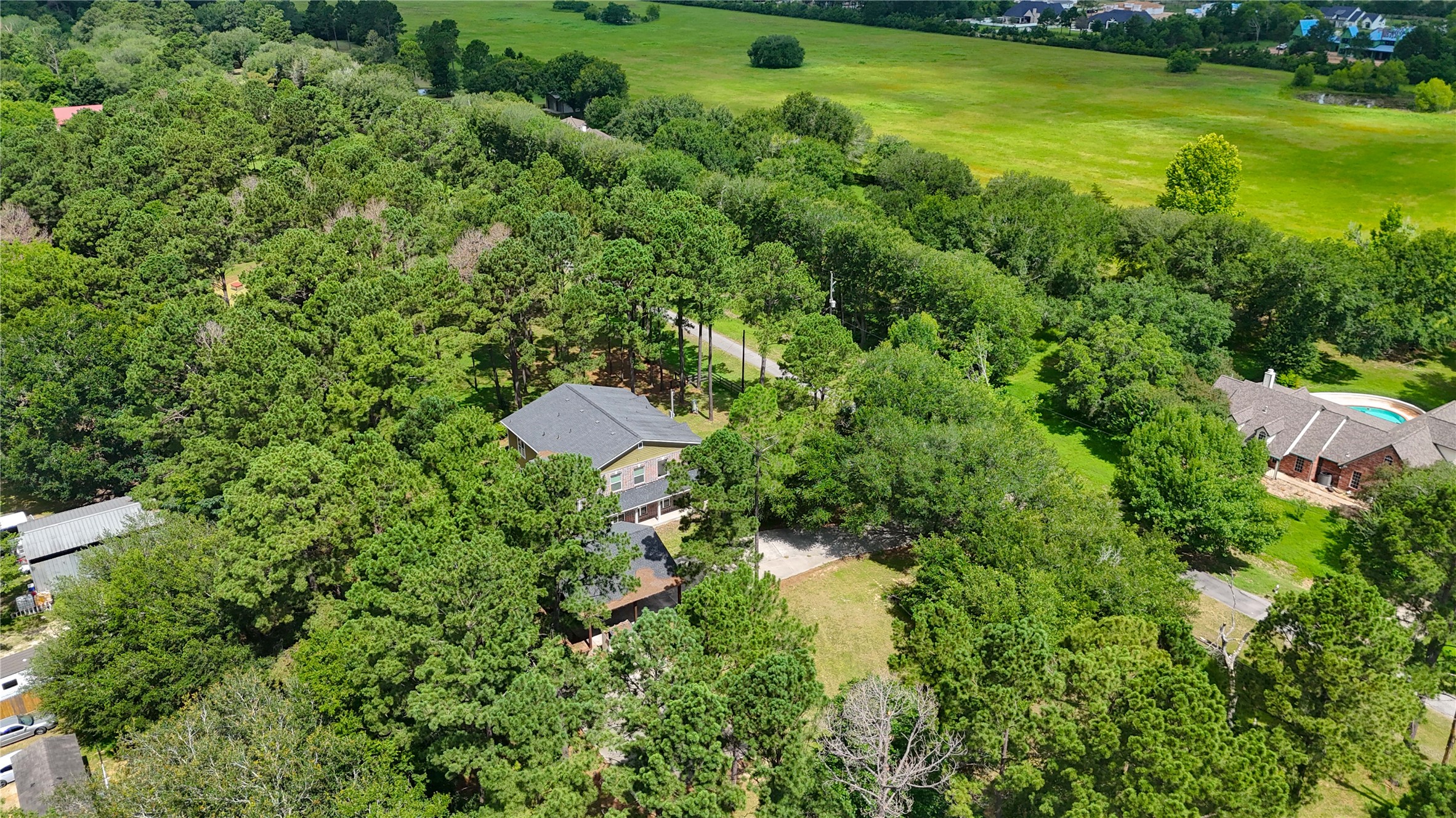 20531 Faye Street Property Photo 8