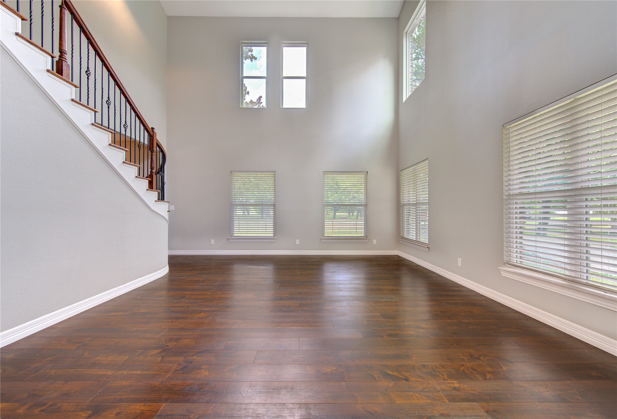20531 Faye Street Property Photo 14