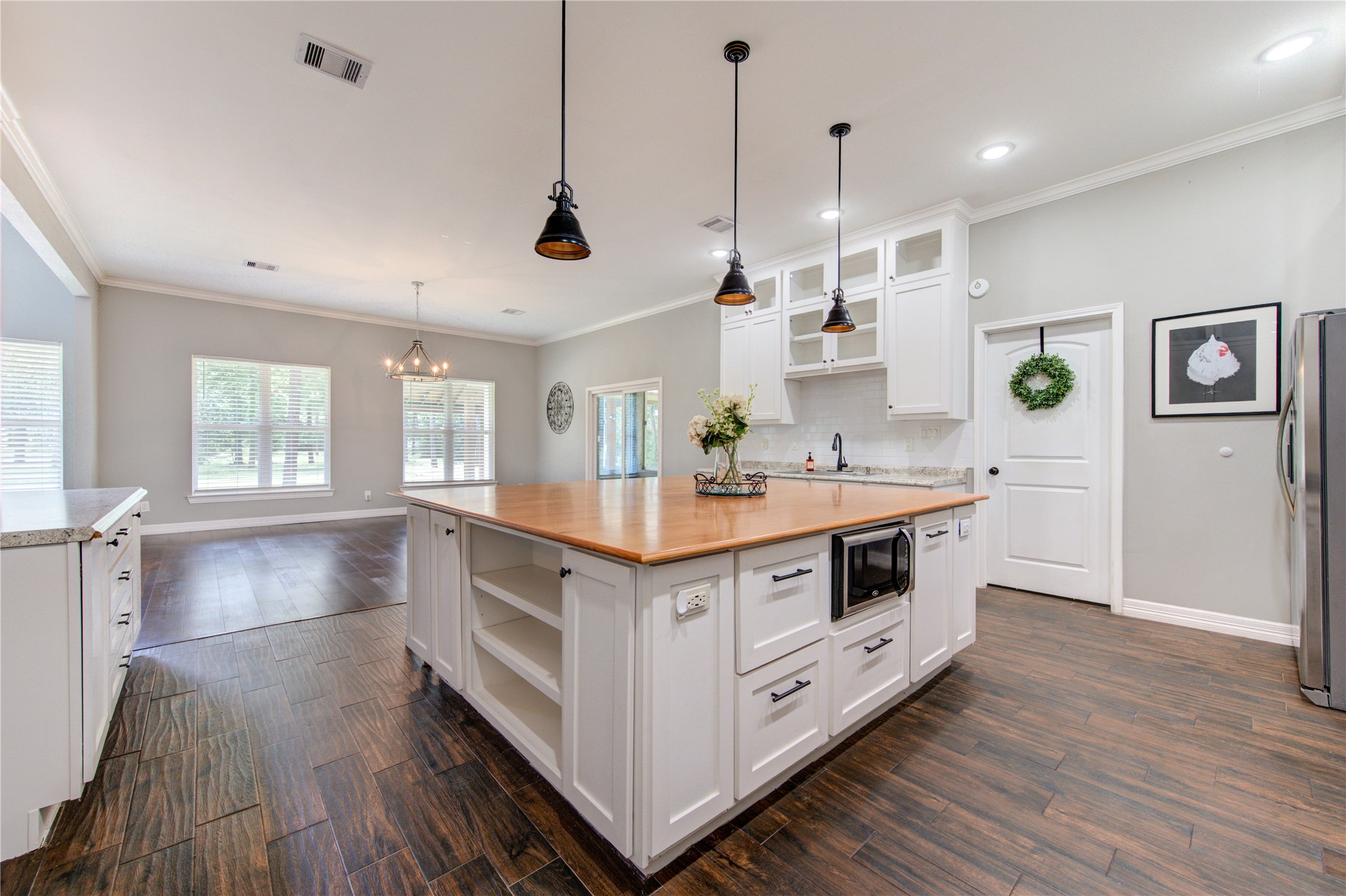 20531 Faye Street Property Photo 16