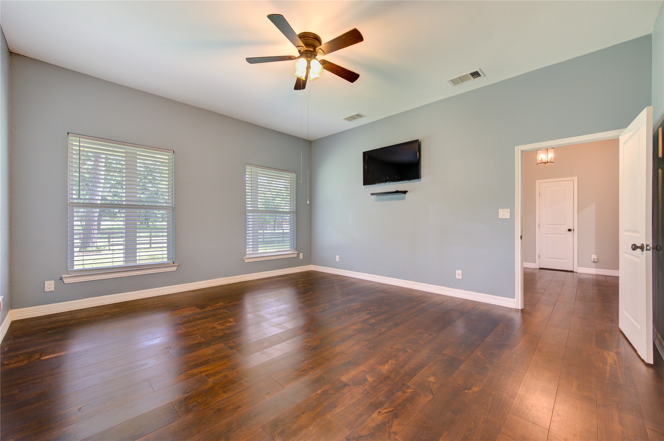 20531 Faye Street Property Photo 25