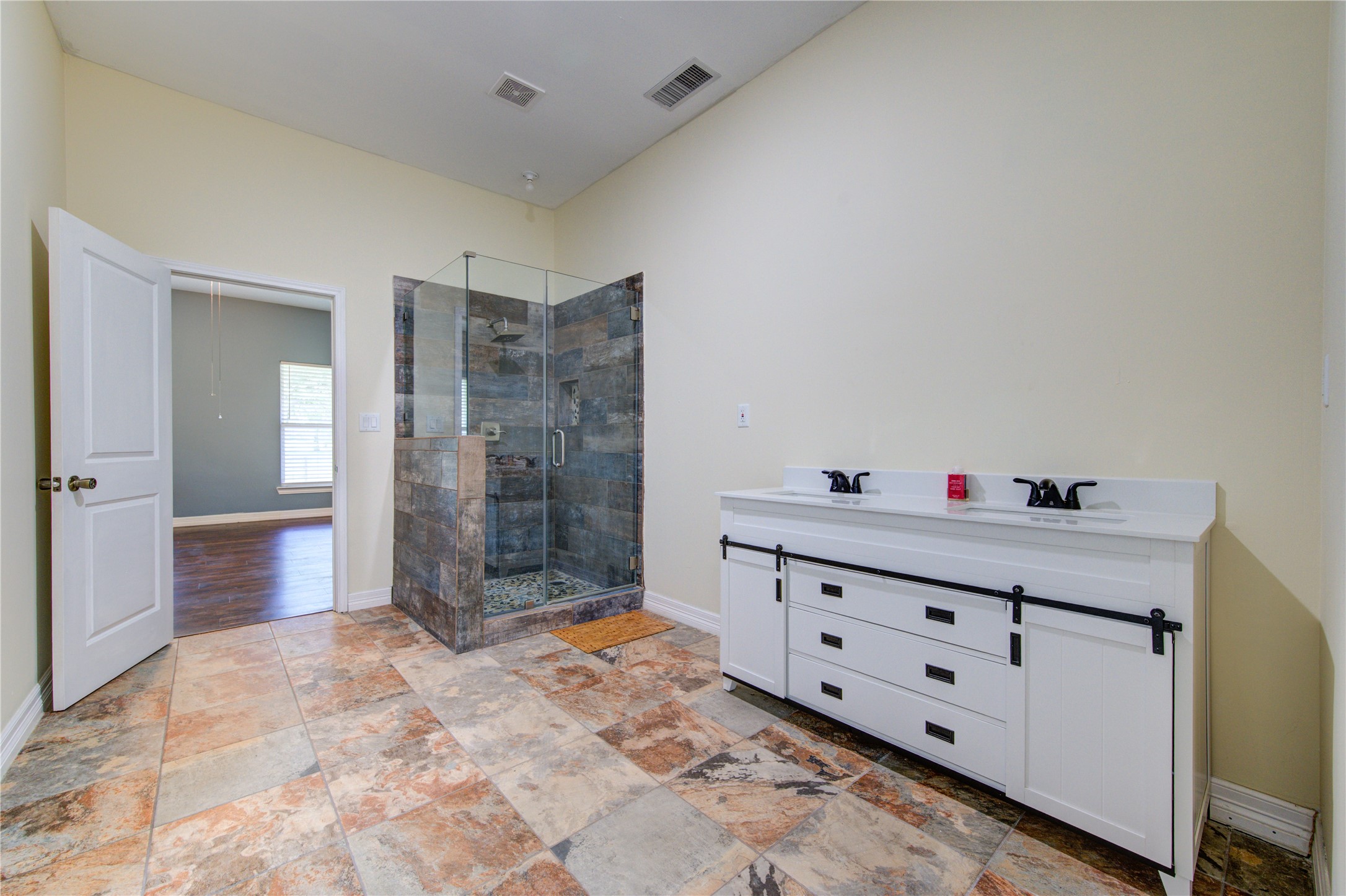 20531 Faye Street Property Photo 26