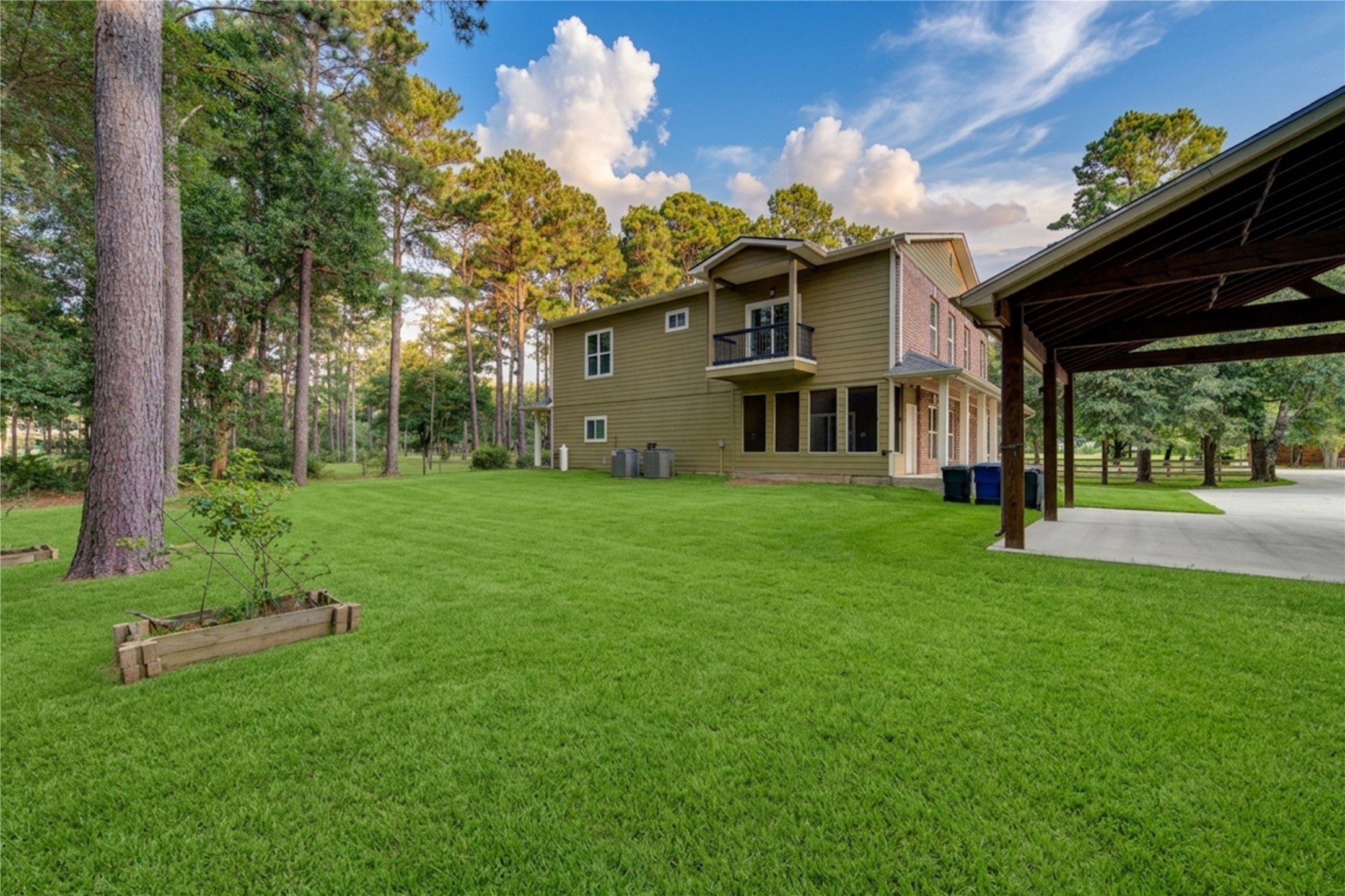 20531 Faye Street Property Photo 40