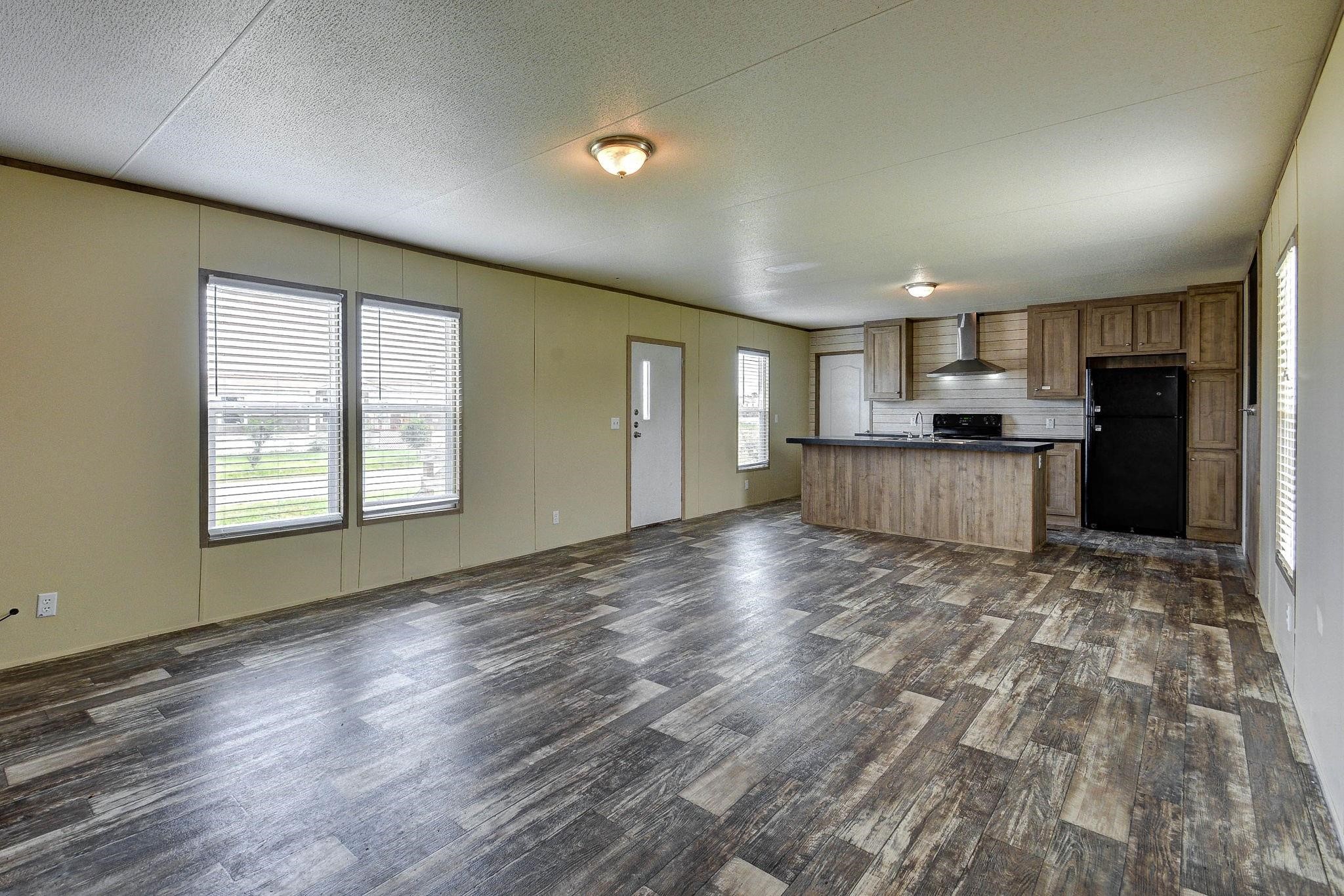 2245 Ben Boulevard Property Photo 4