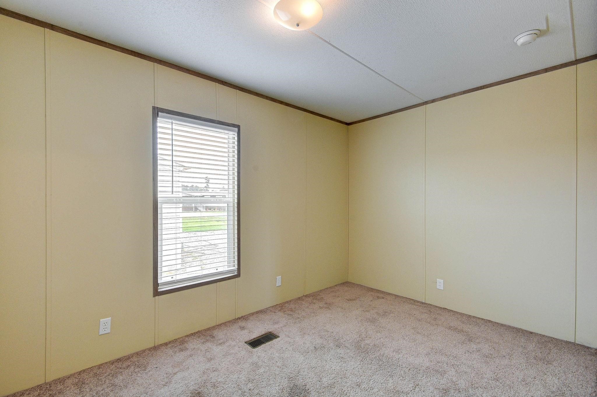 2245 Ben Boulevard Property Photo 14