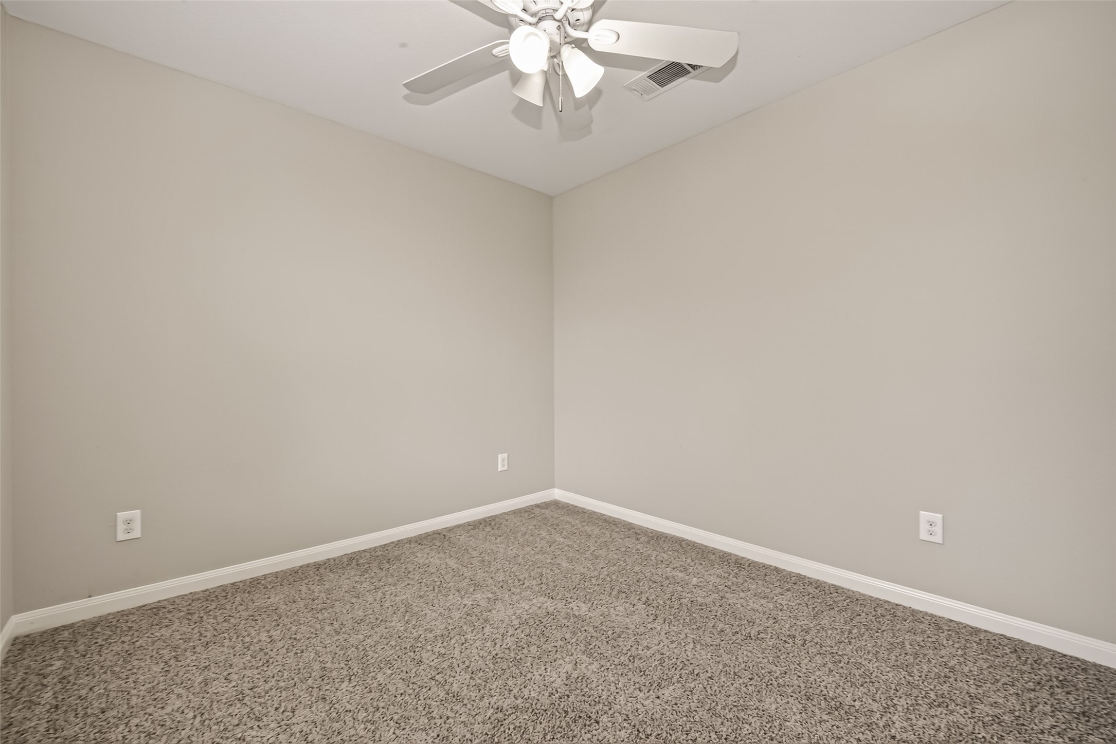 9407 Grand Spark Drive Property Photo 30