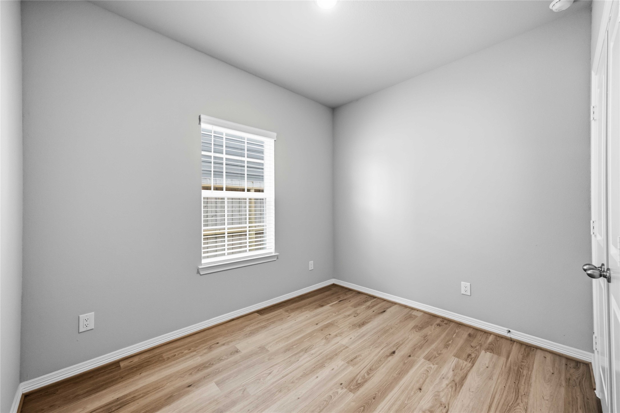 6431 Paris Street Property Photo 13