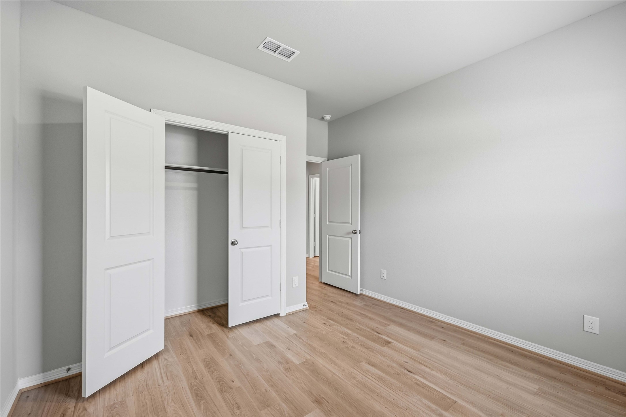 6431 Paris Street Property Photo 17