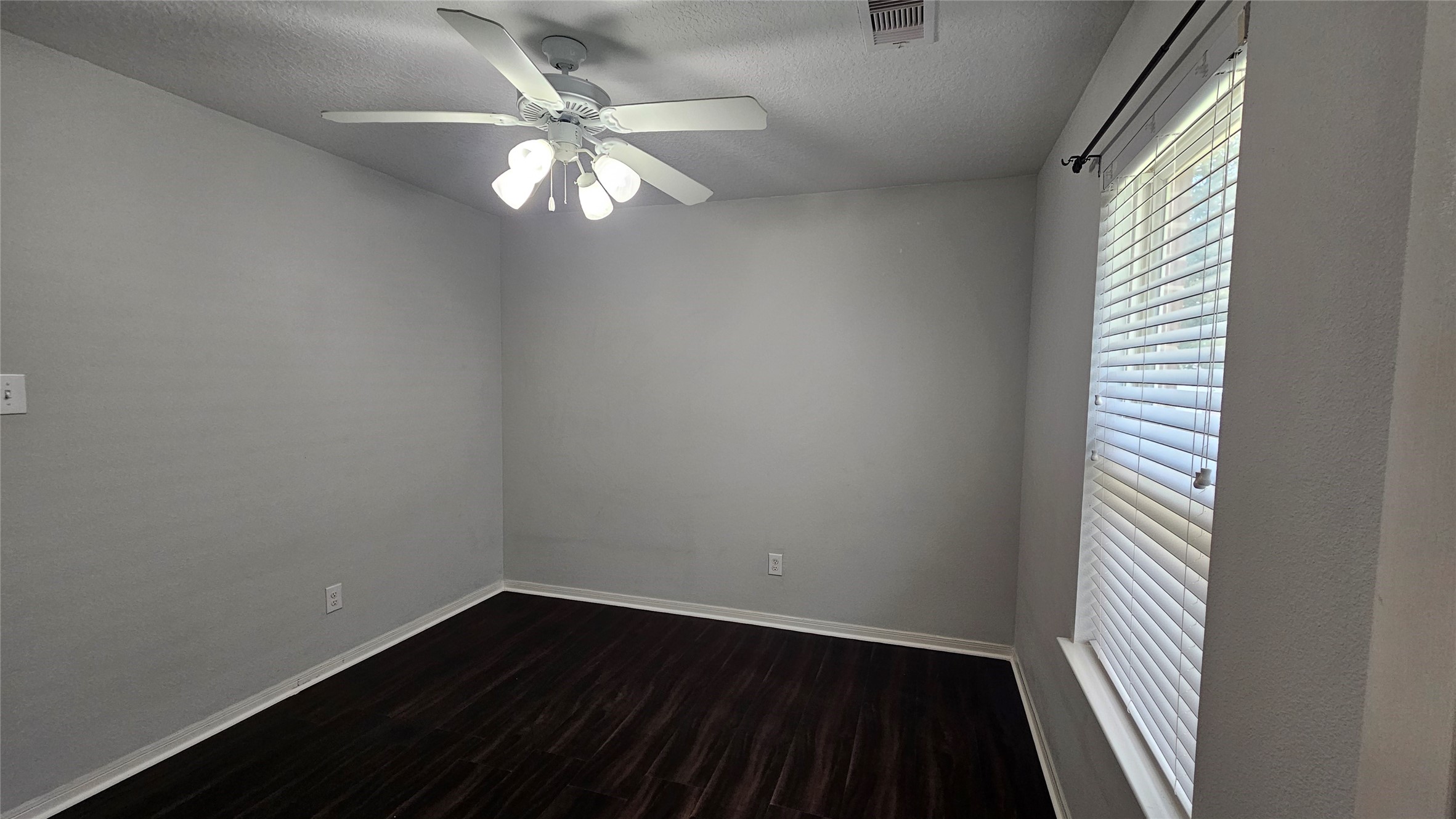9923 Yearling Place Property Photo 9