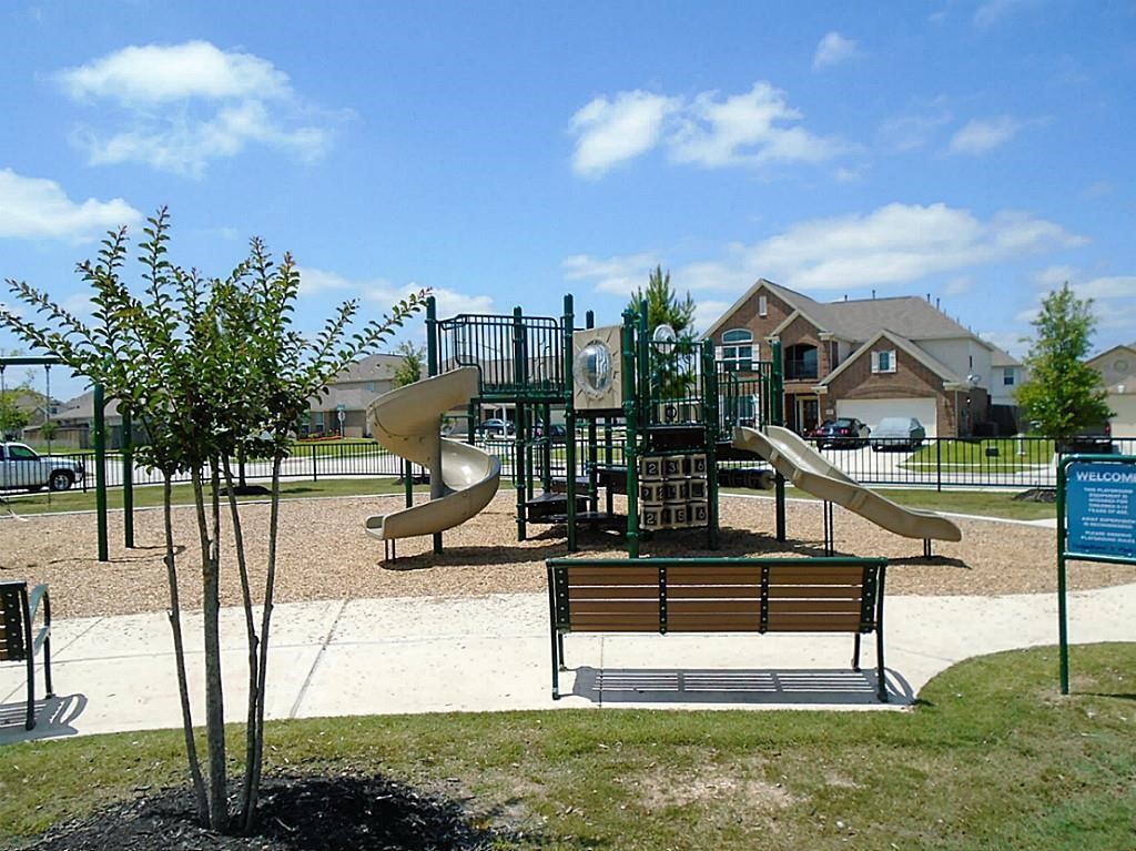 9923 Yearling Place Property Photo 34