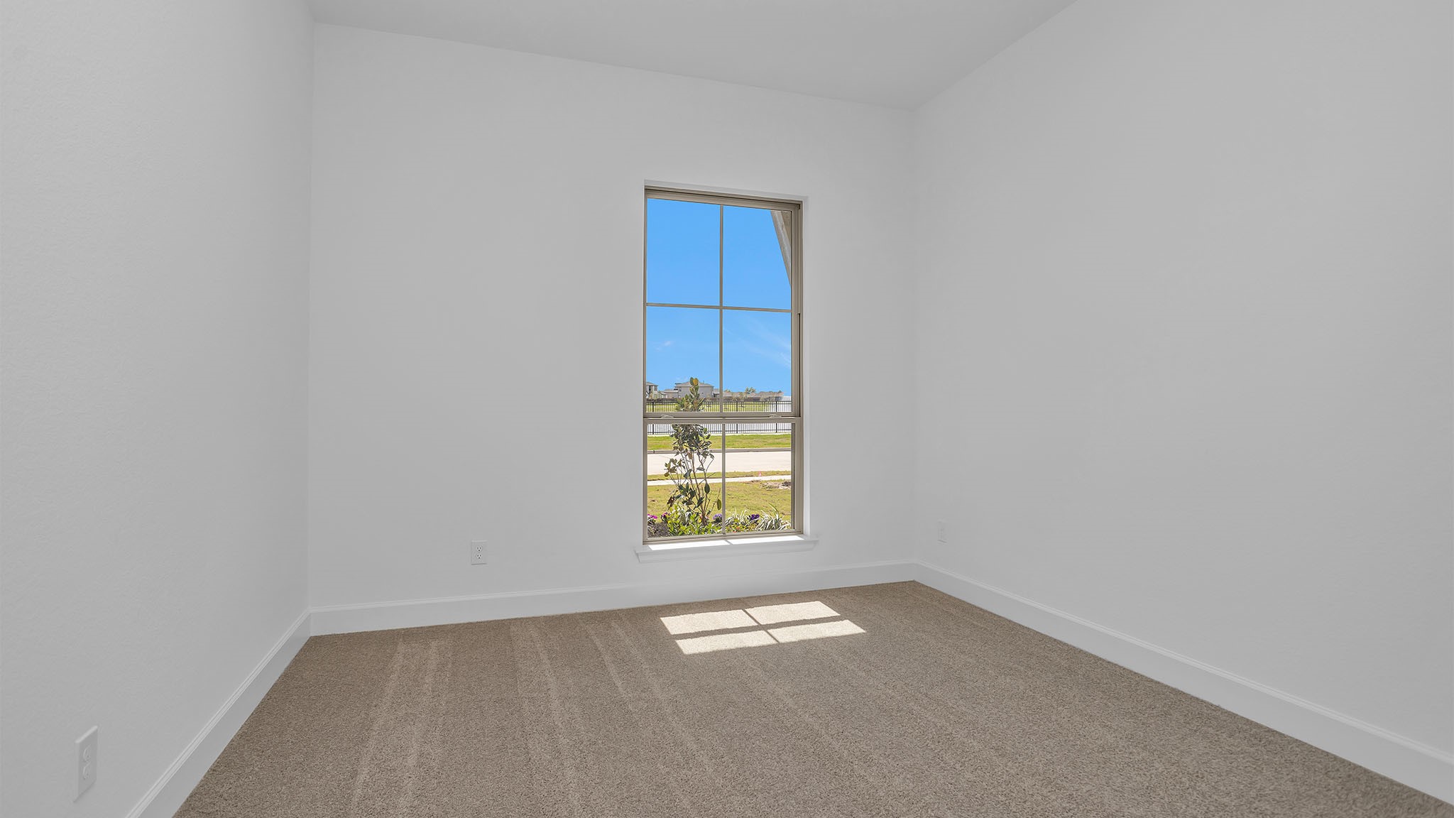 5007 Lake Vista Drive Property Photo 11