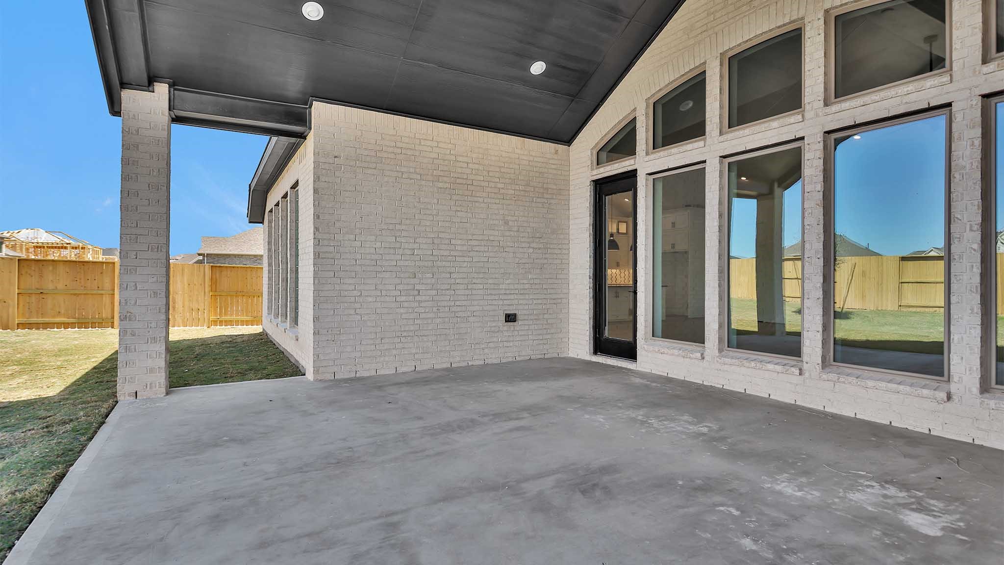 5007 Lake Vista Drive Property Photo 14