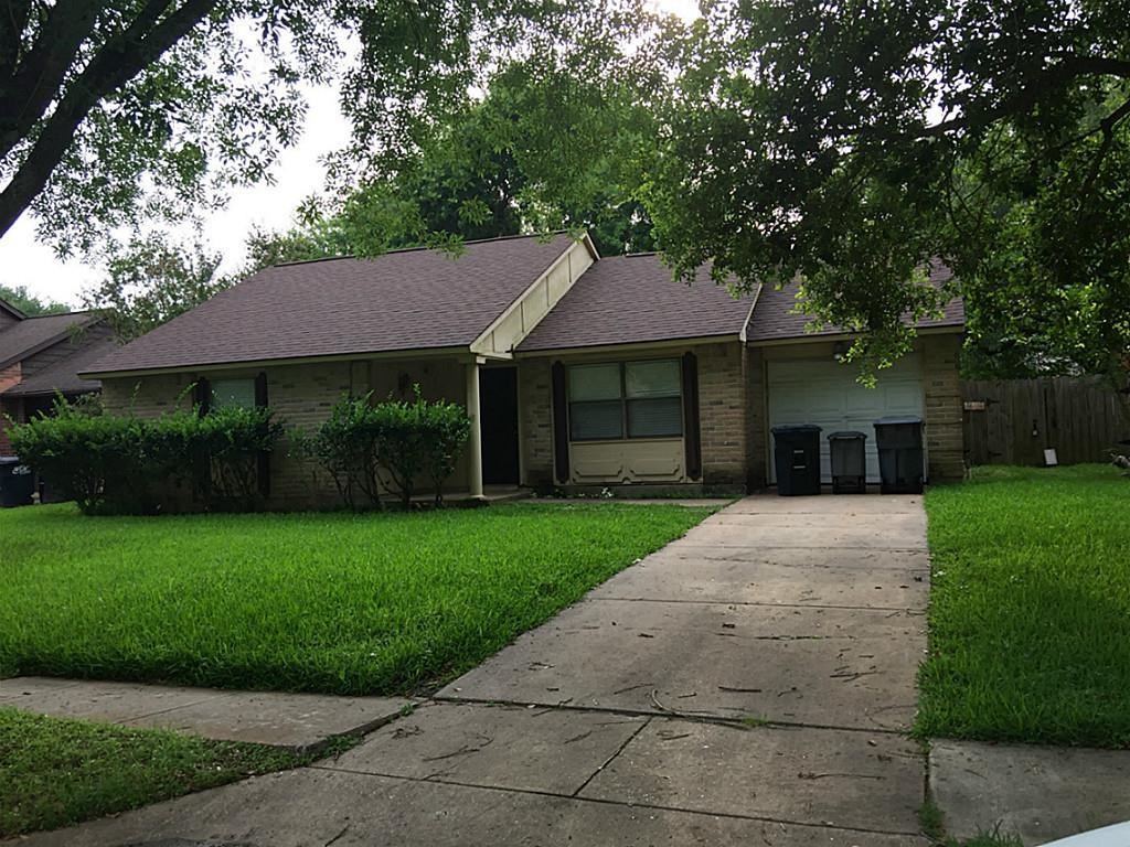 527 Jeff Davis Drive Property Photo 1