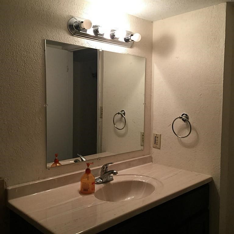 527 Jeff Davis Drive Property Photo 8
