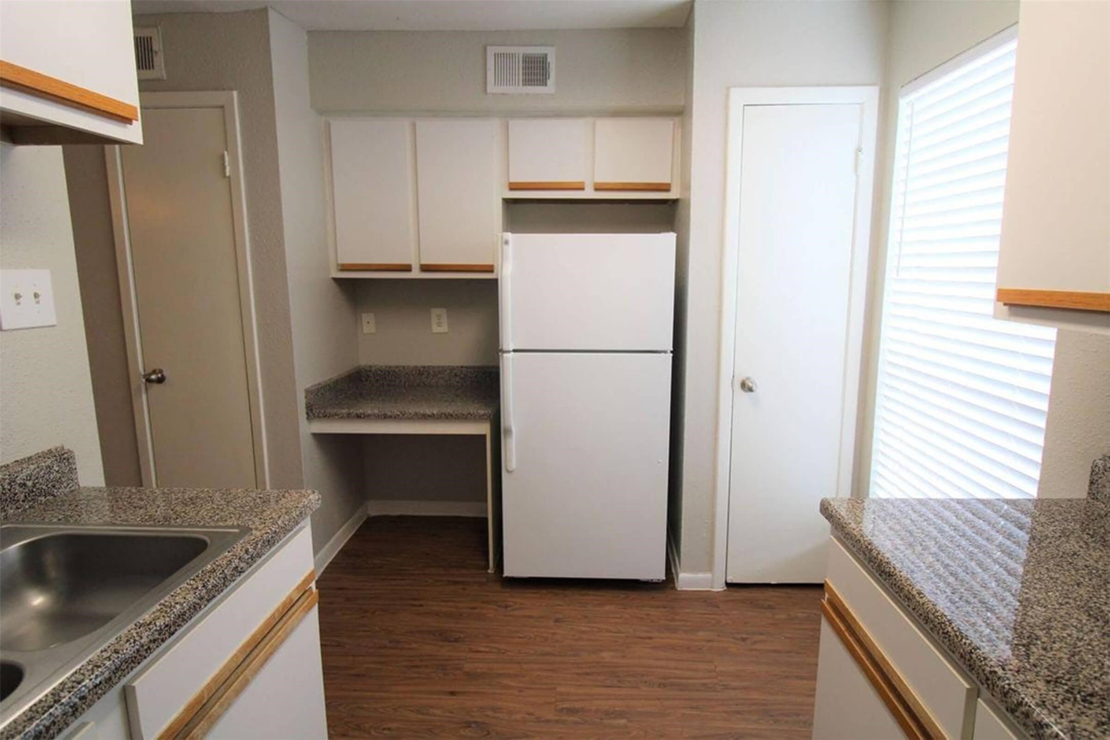 6041 N Winsome Ln 143 Property Photo 5