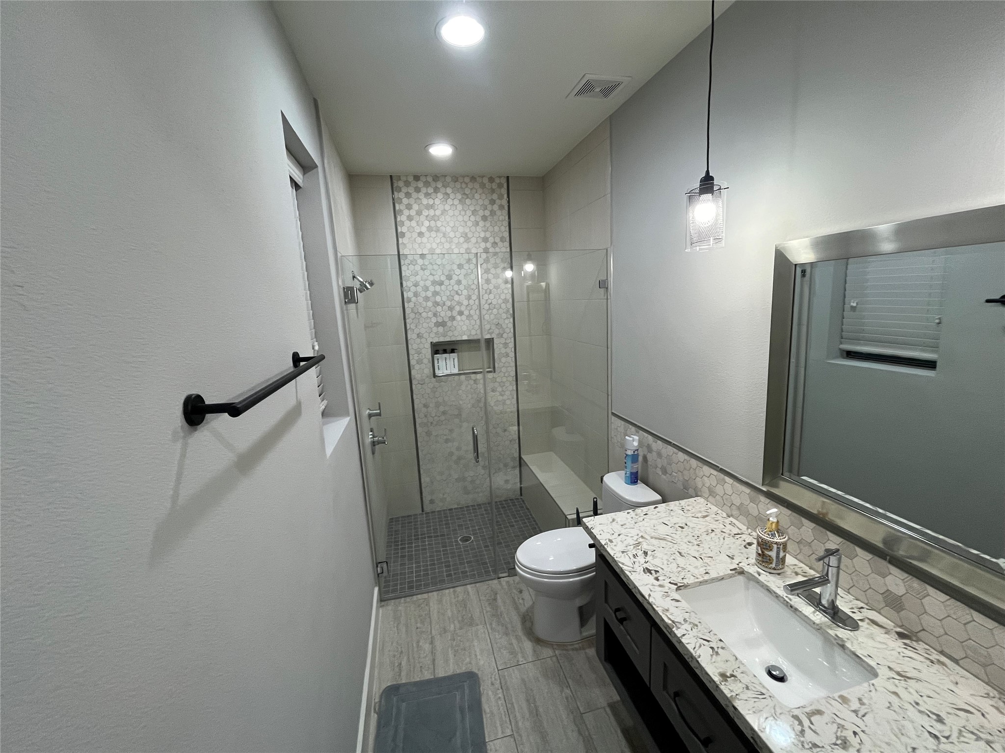 1503 Robin Street C Property Photo 11
