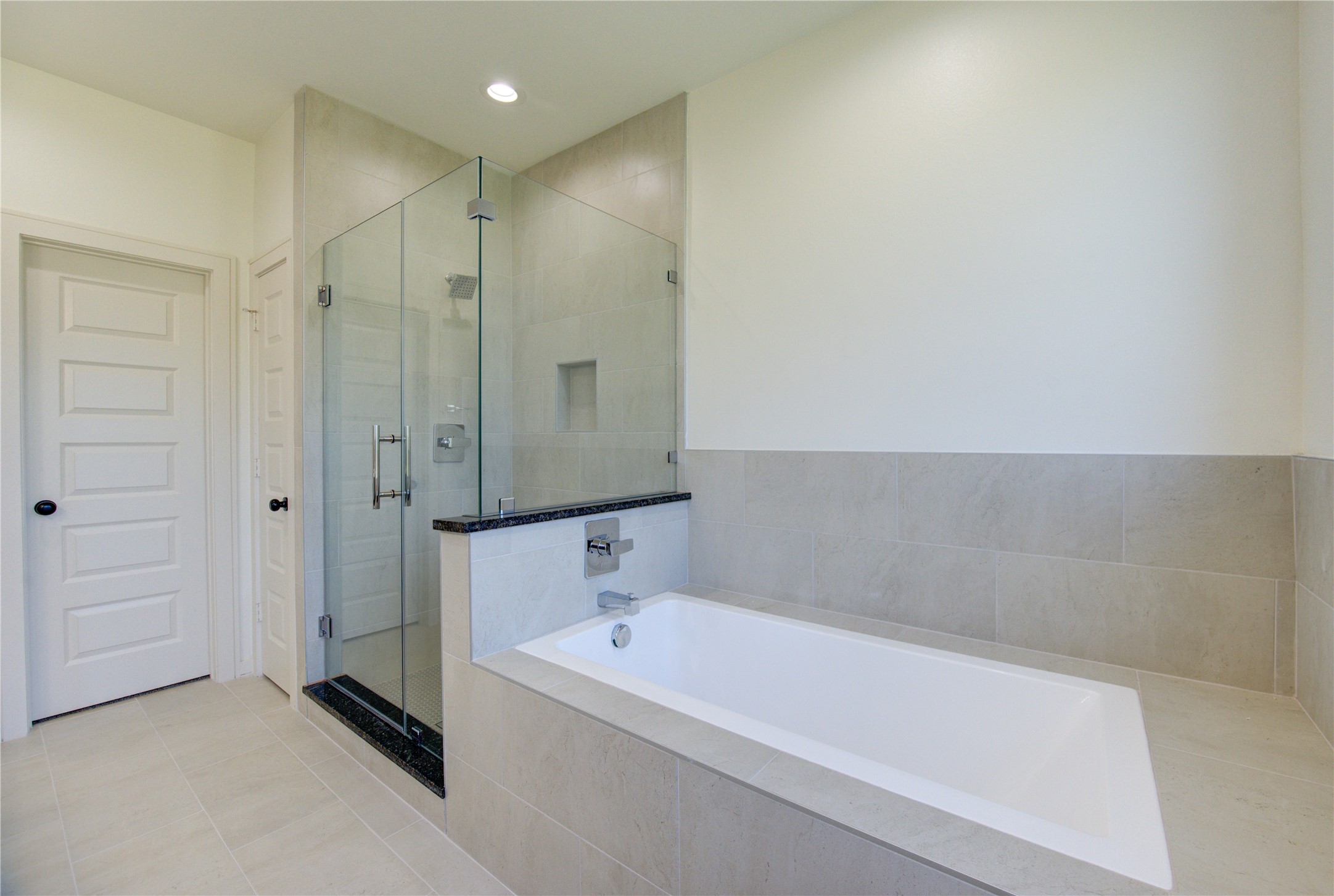 2922 El Fenice Lane Property Photo 5