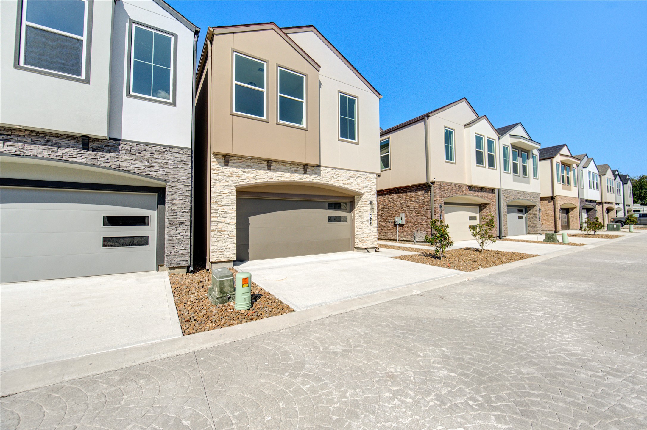 2922 El Fenice Lane Property Photo 44