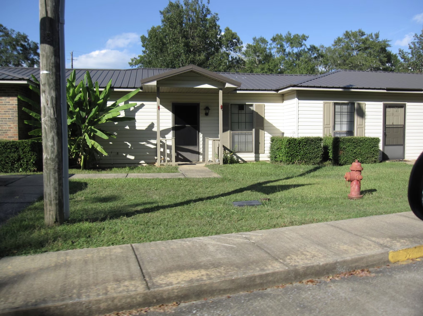390 Washington St Property Photo 2