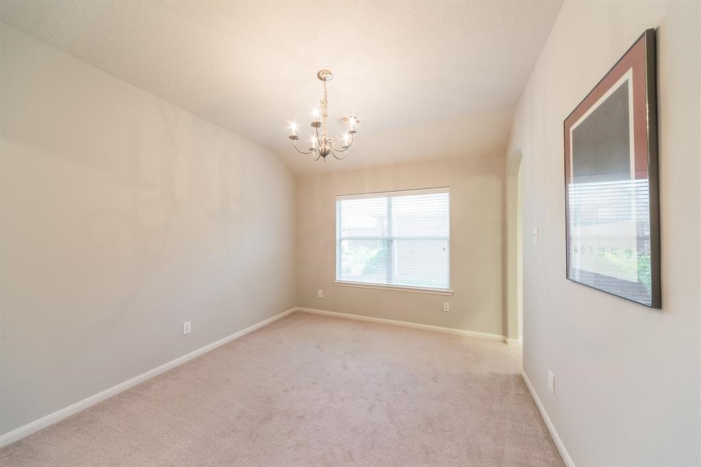 9934 Barr Lake Drive Property Photo 5