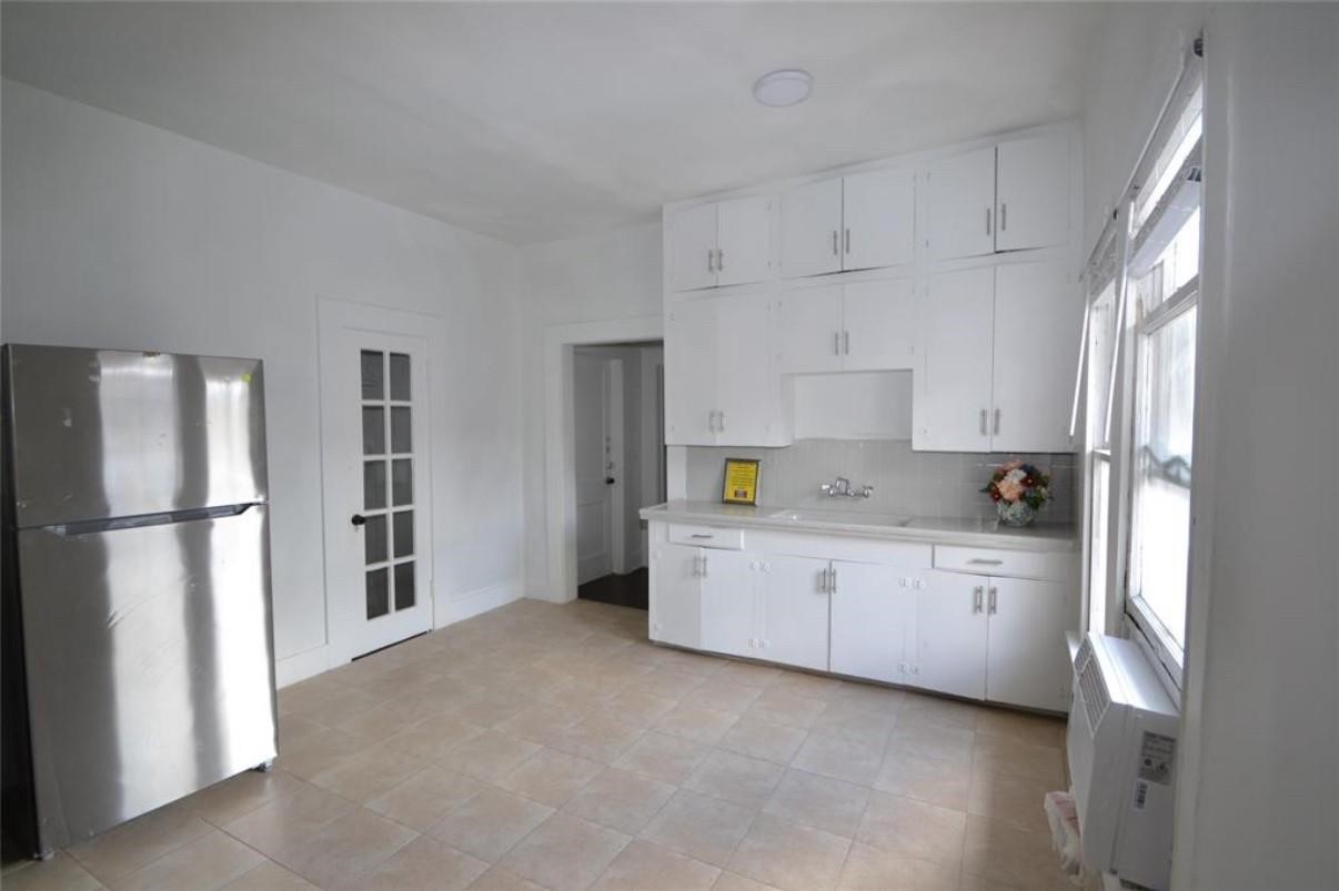 1517 Bonnie Brae Street 4 Property Photo 23