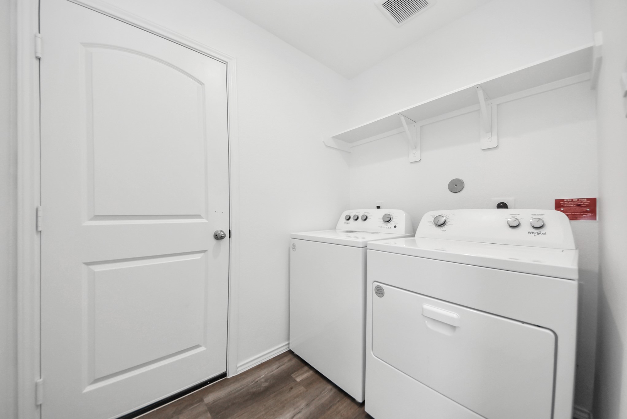 5611 Simcrest Grove Drive Property Photo 20