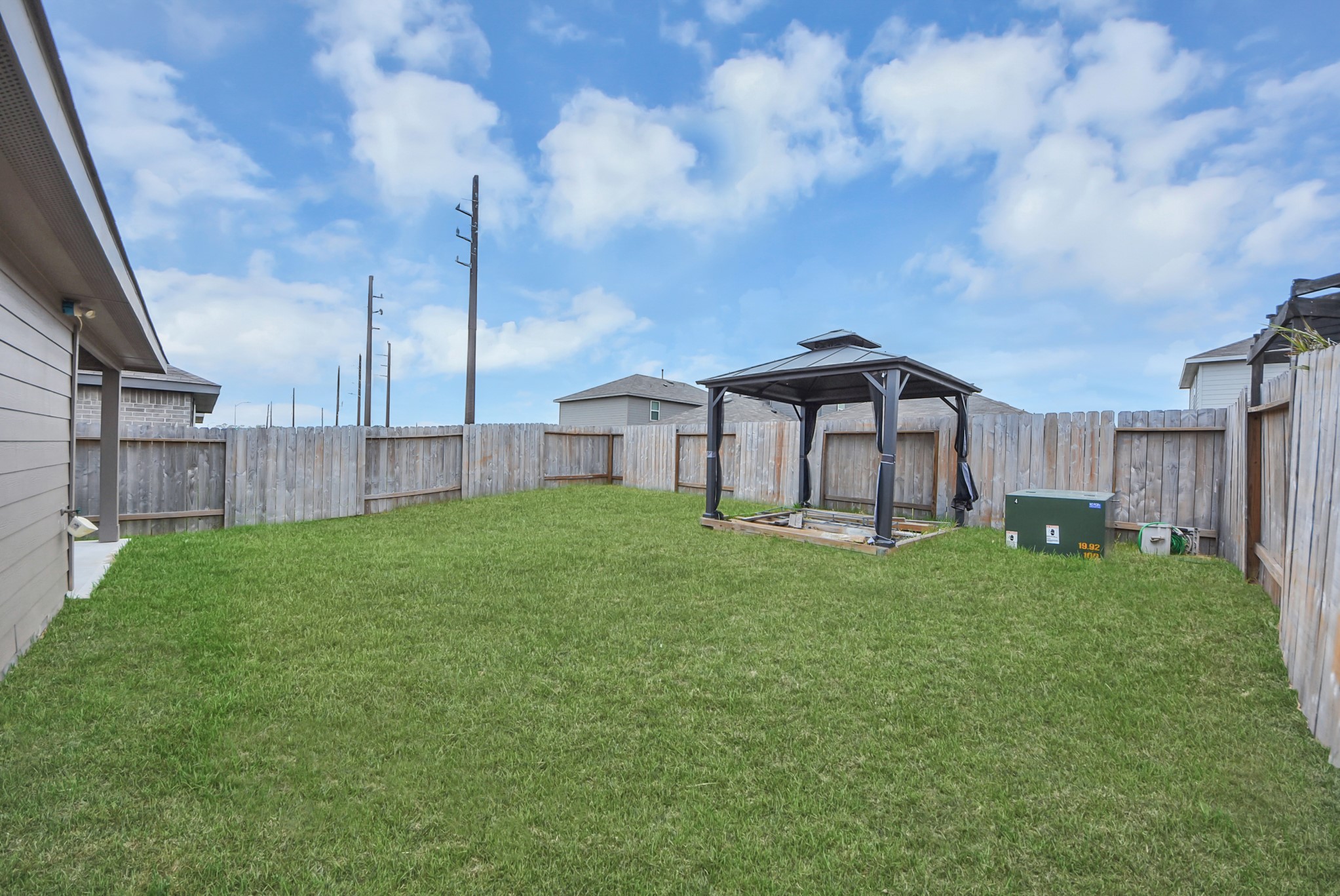 5611 Simcrest Grove Drive Property Photo 22